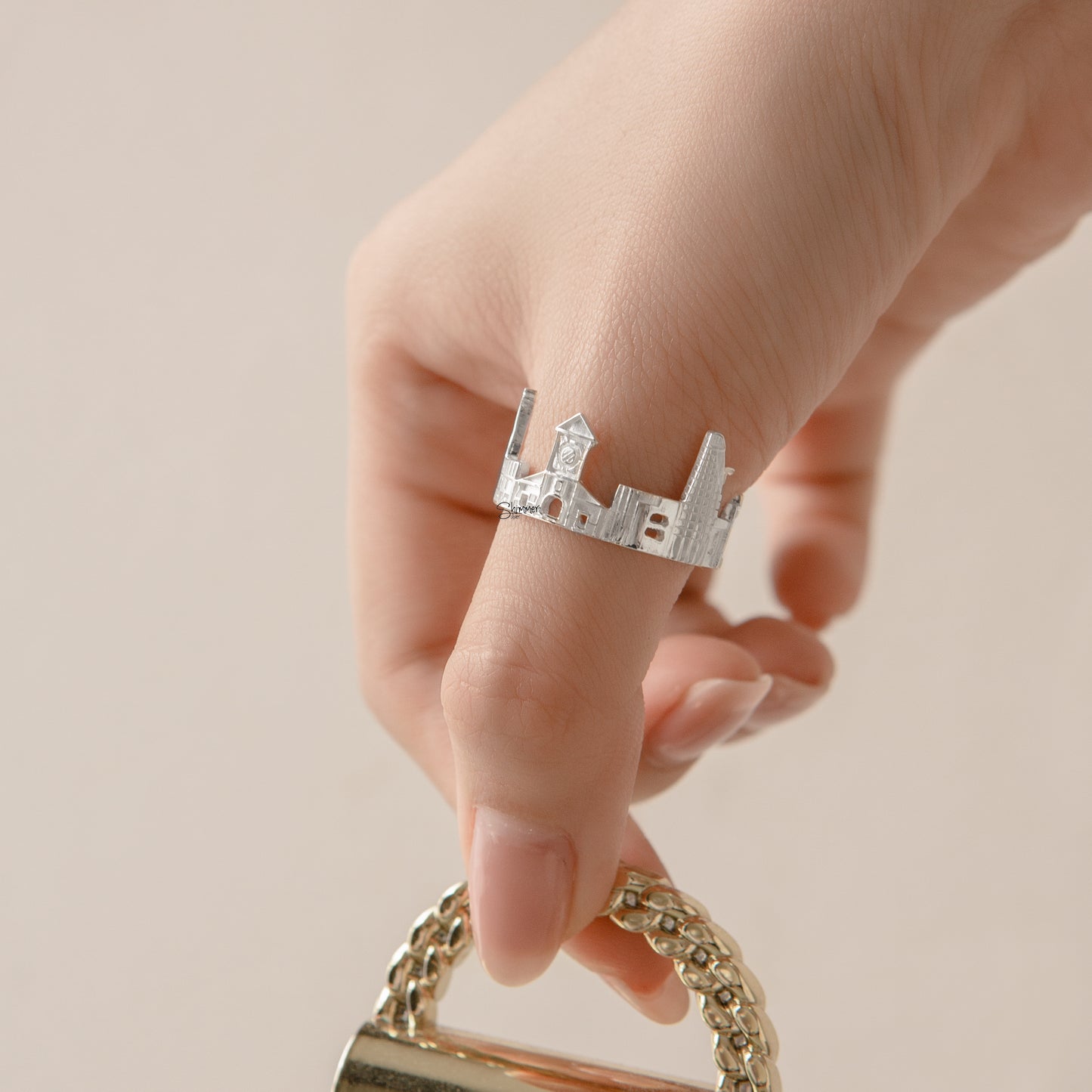 Saigon City Ring SHIMMER ASTOUD