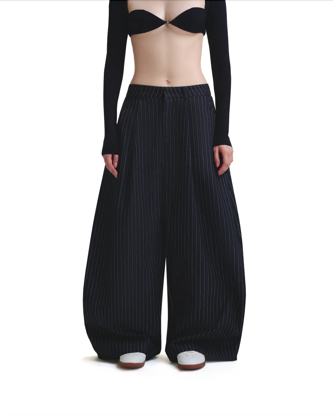 black-stripes-pants push push astoud