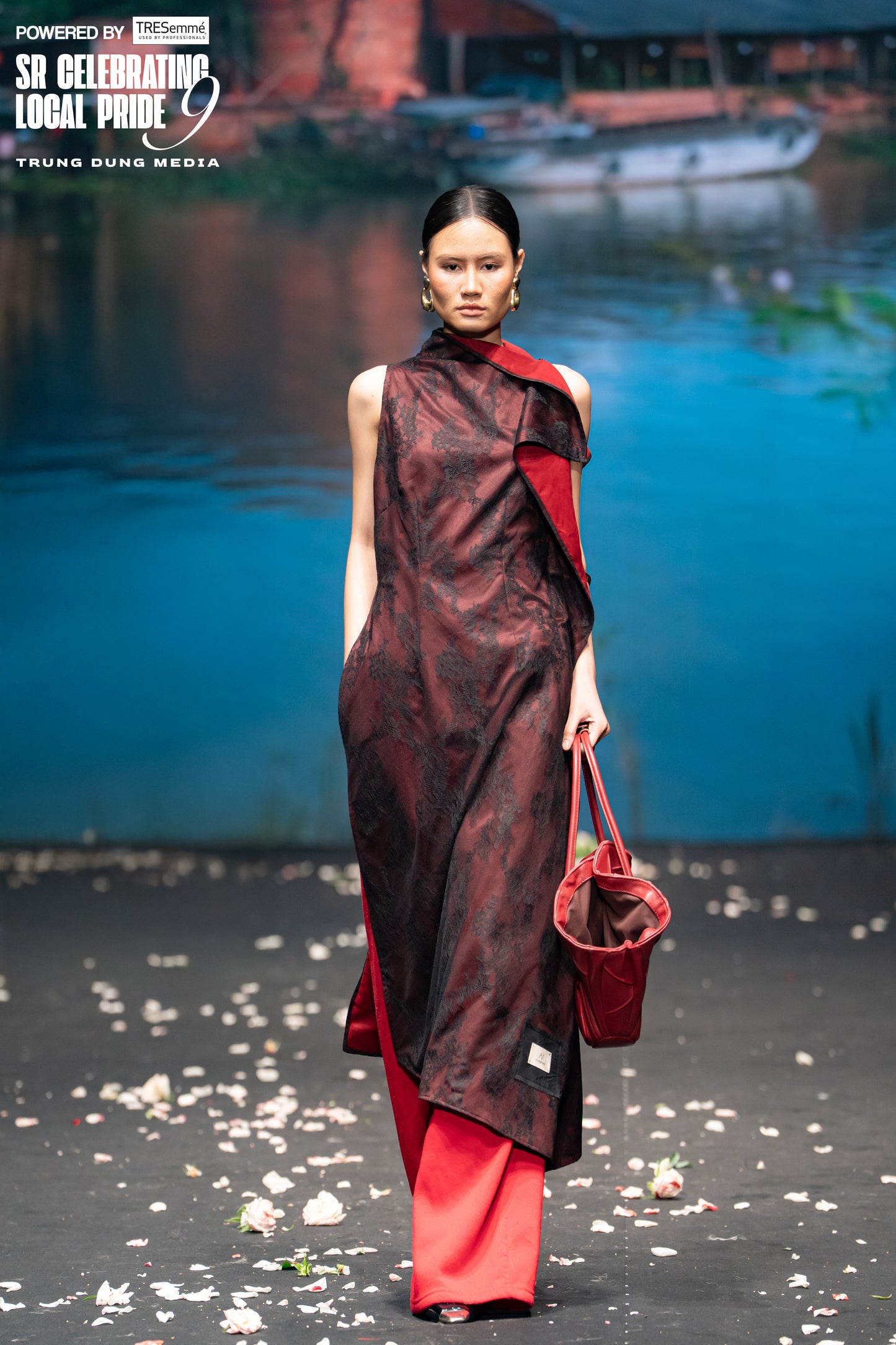 Bordeaux Mỹ An Áo Dài