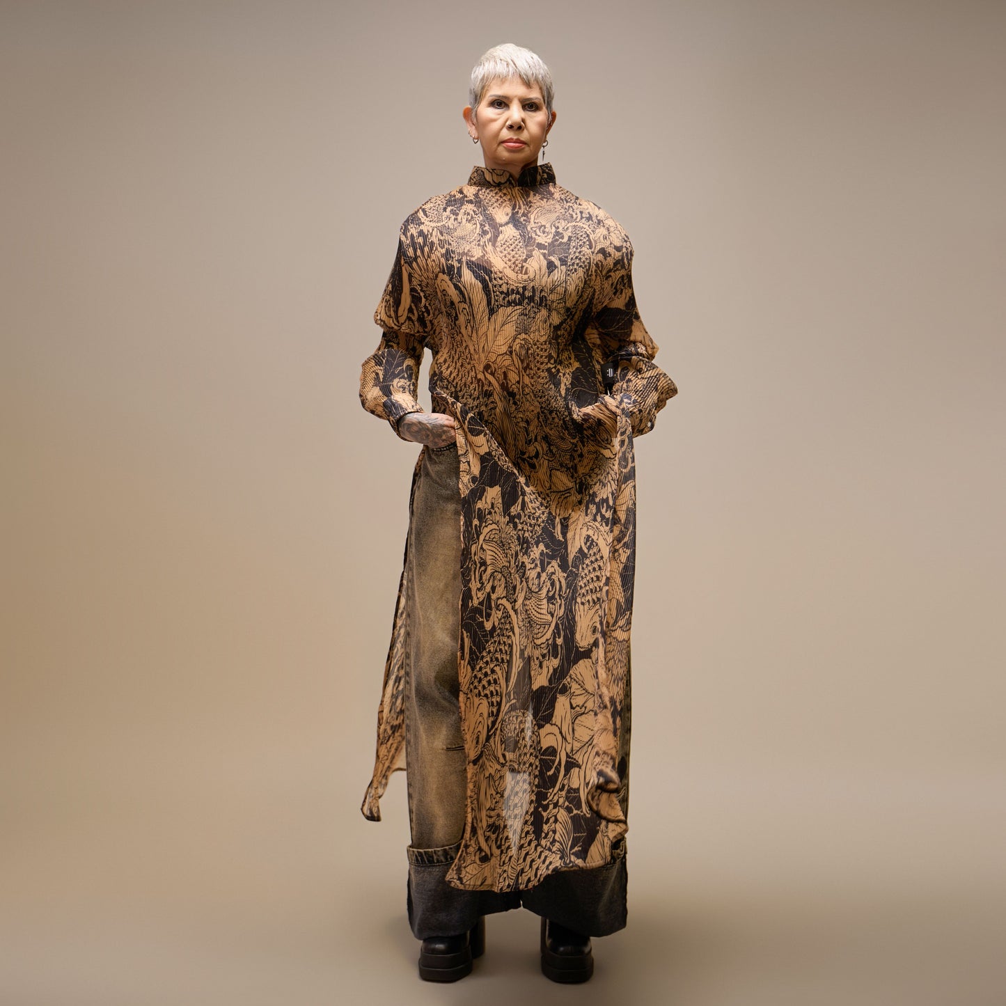 tattoo-pleated-ao-dai ducstudio astoud