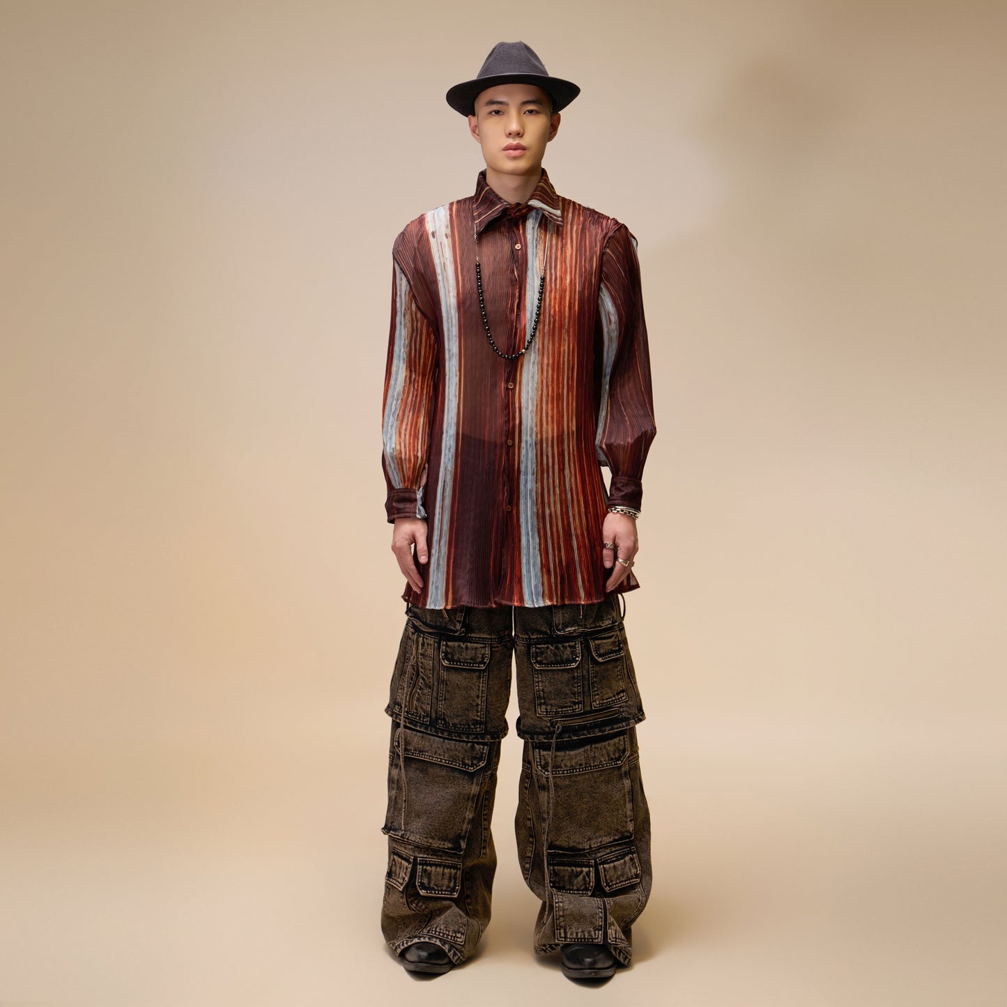 meta-roof-inspired-pleated-shirt ducstudio astoud