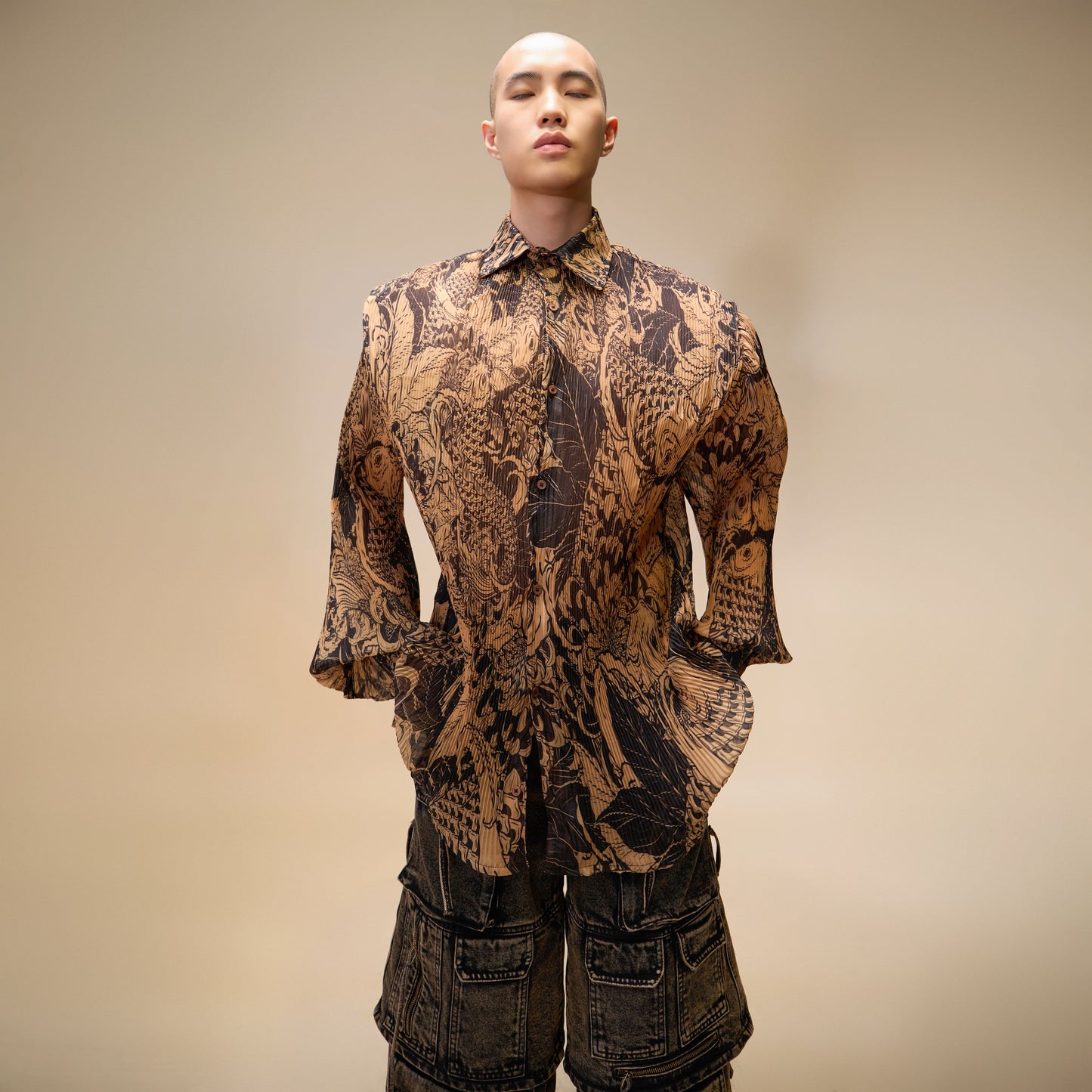 tattoo-pleated-shirt ducstudio astoud