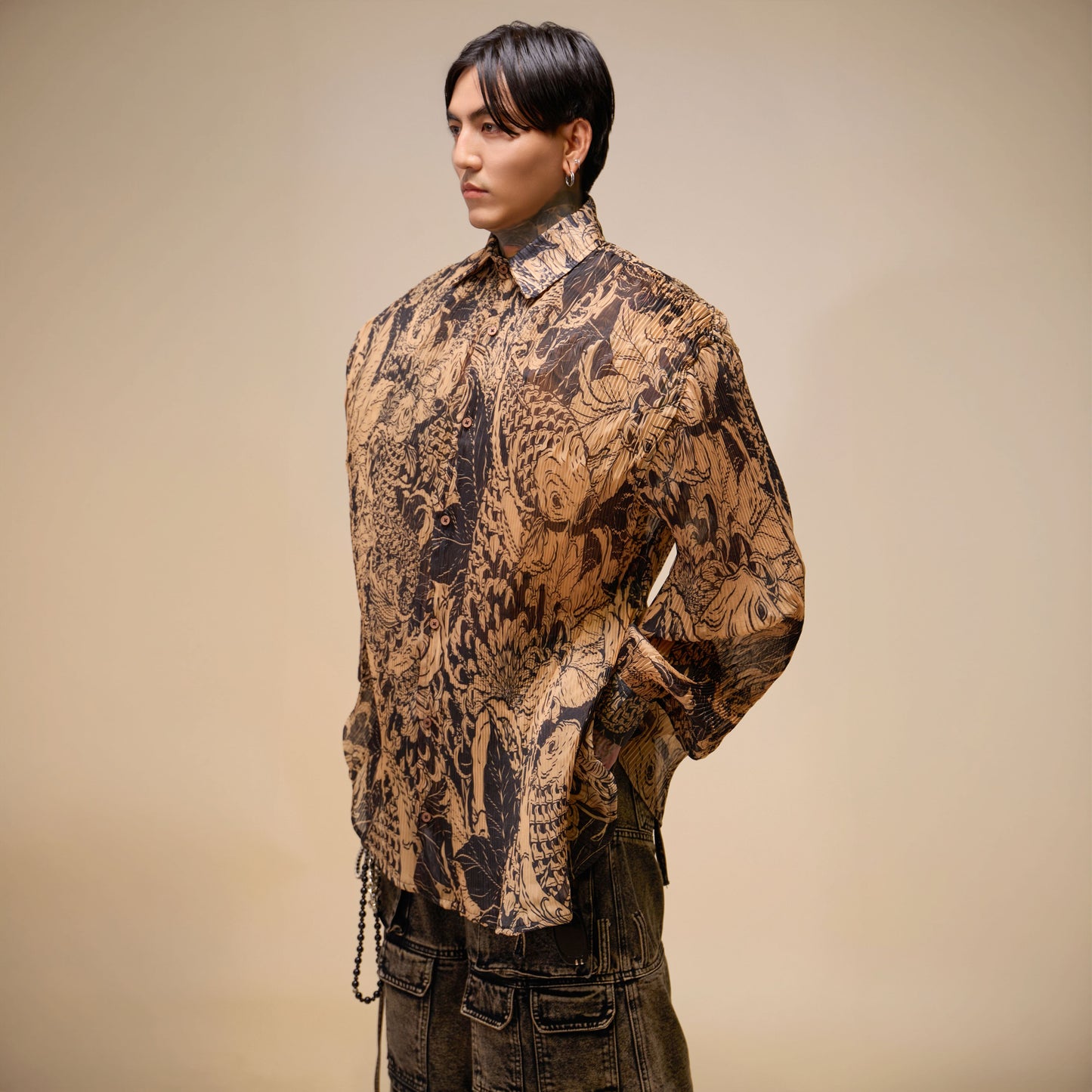 tattoo-pleated-shirt ducstudio astoud