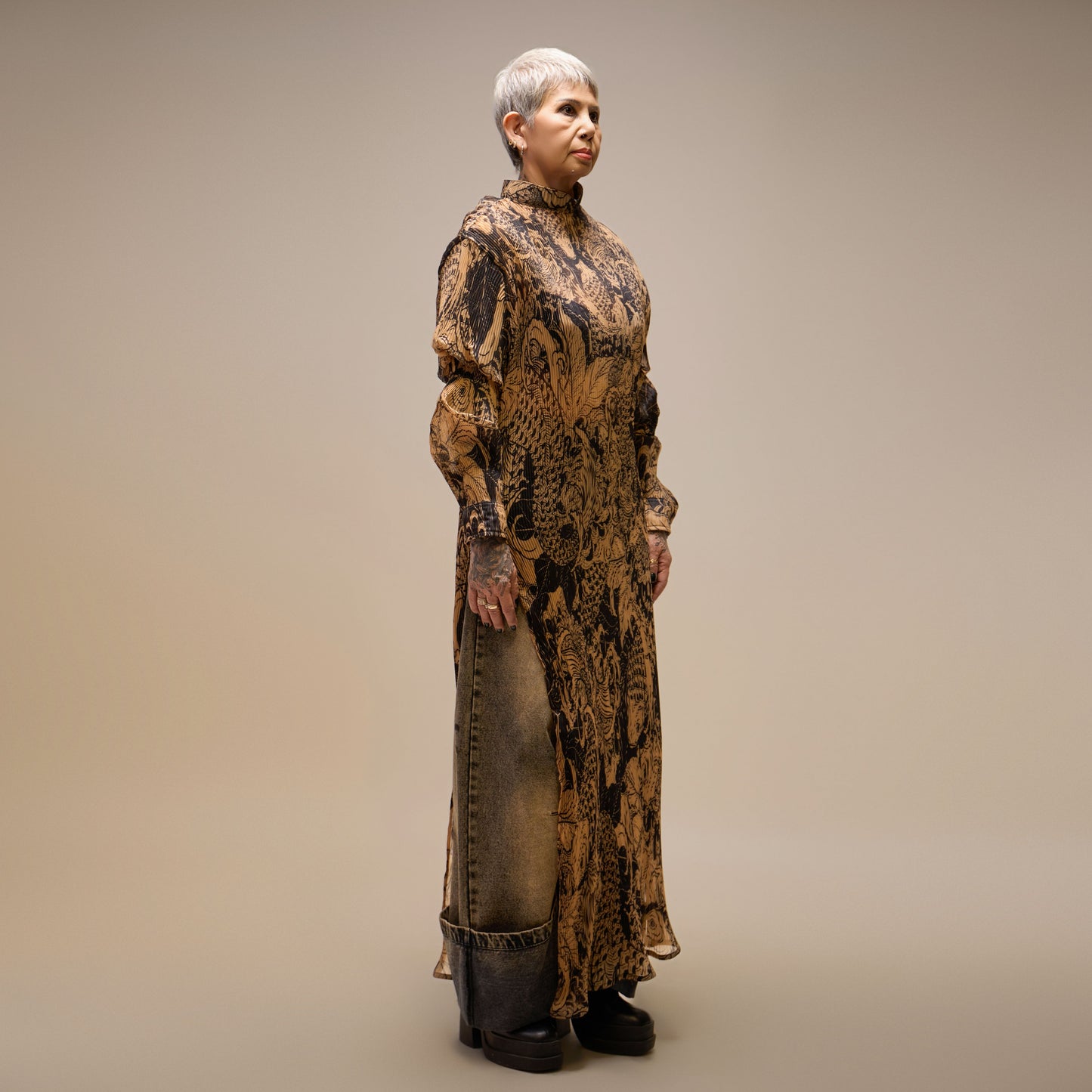 tattoo-pleated-ao-dai ducstudio astoud