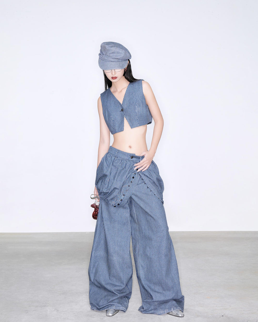 STRIPED-WIDE-LEG-PANTS -dac-embellish-astoud