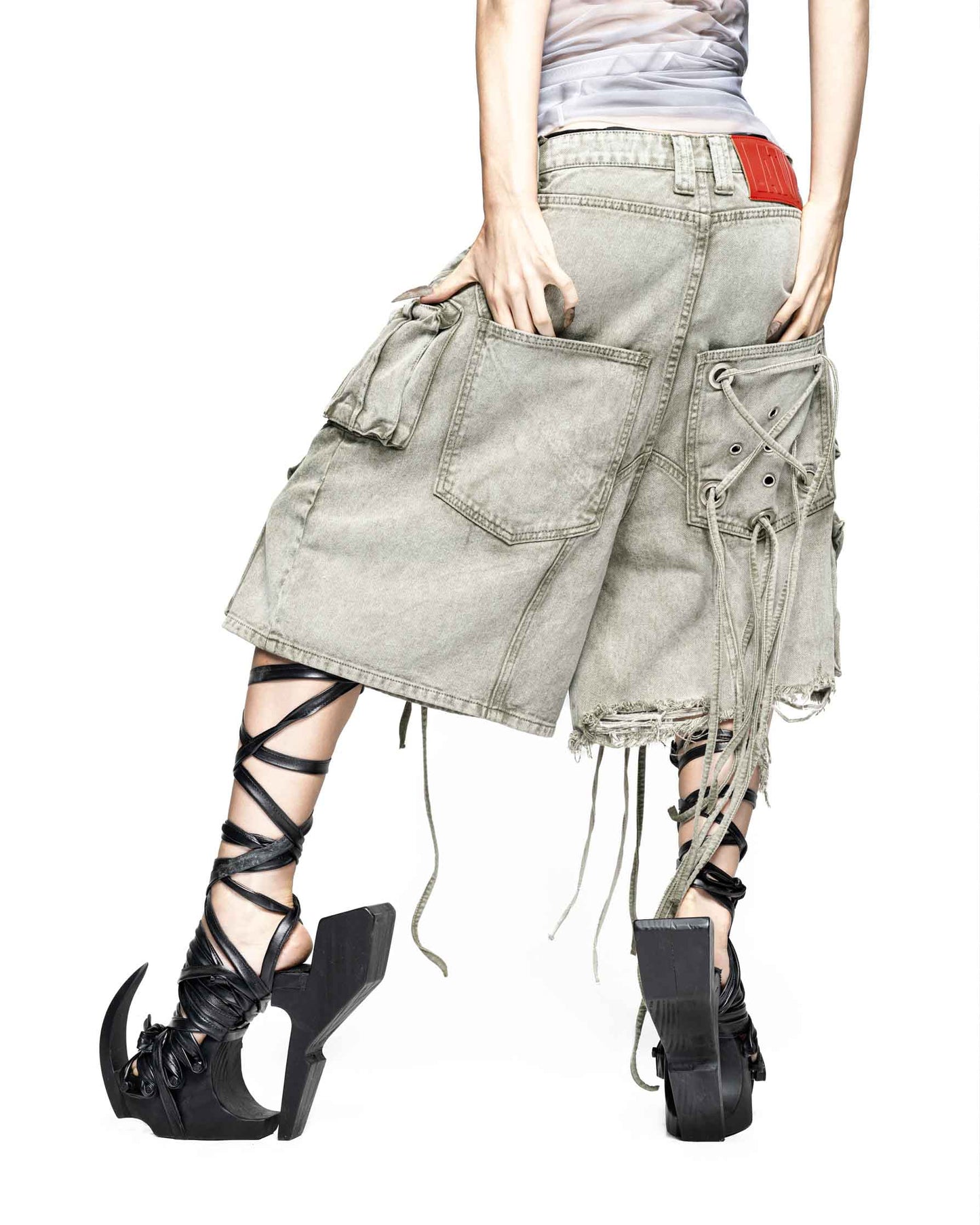 latui atelier shorts jeans