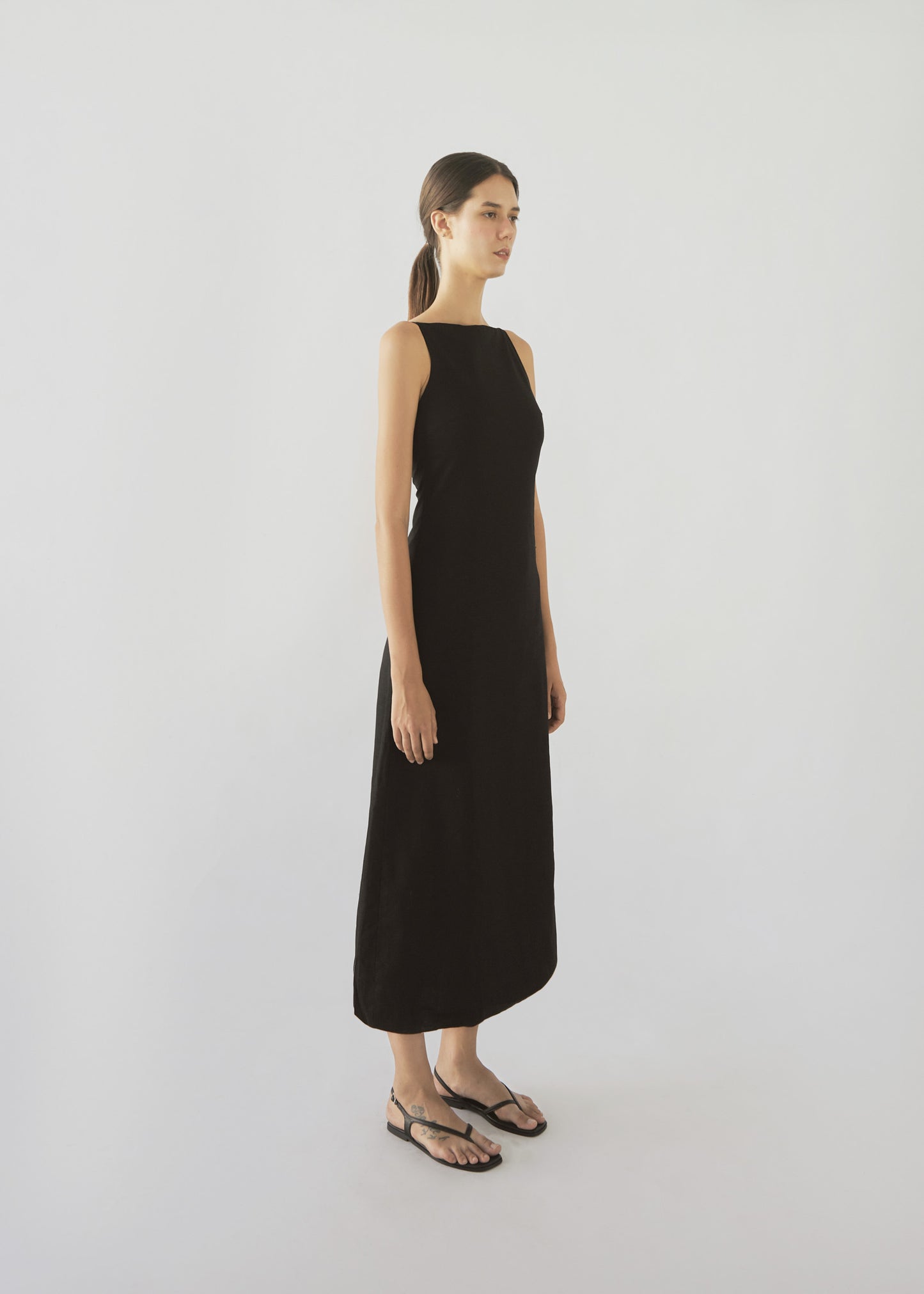 museum-date-dress-MAYNE-STUDIOS astoud