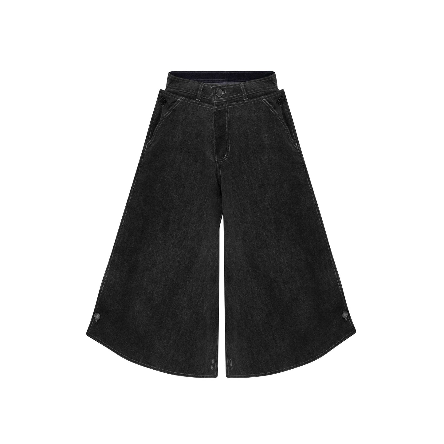 box-short-pants-DUC-STUDIO