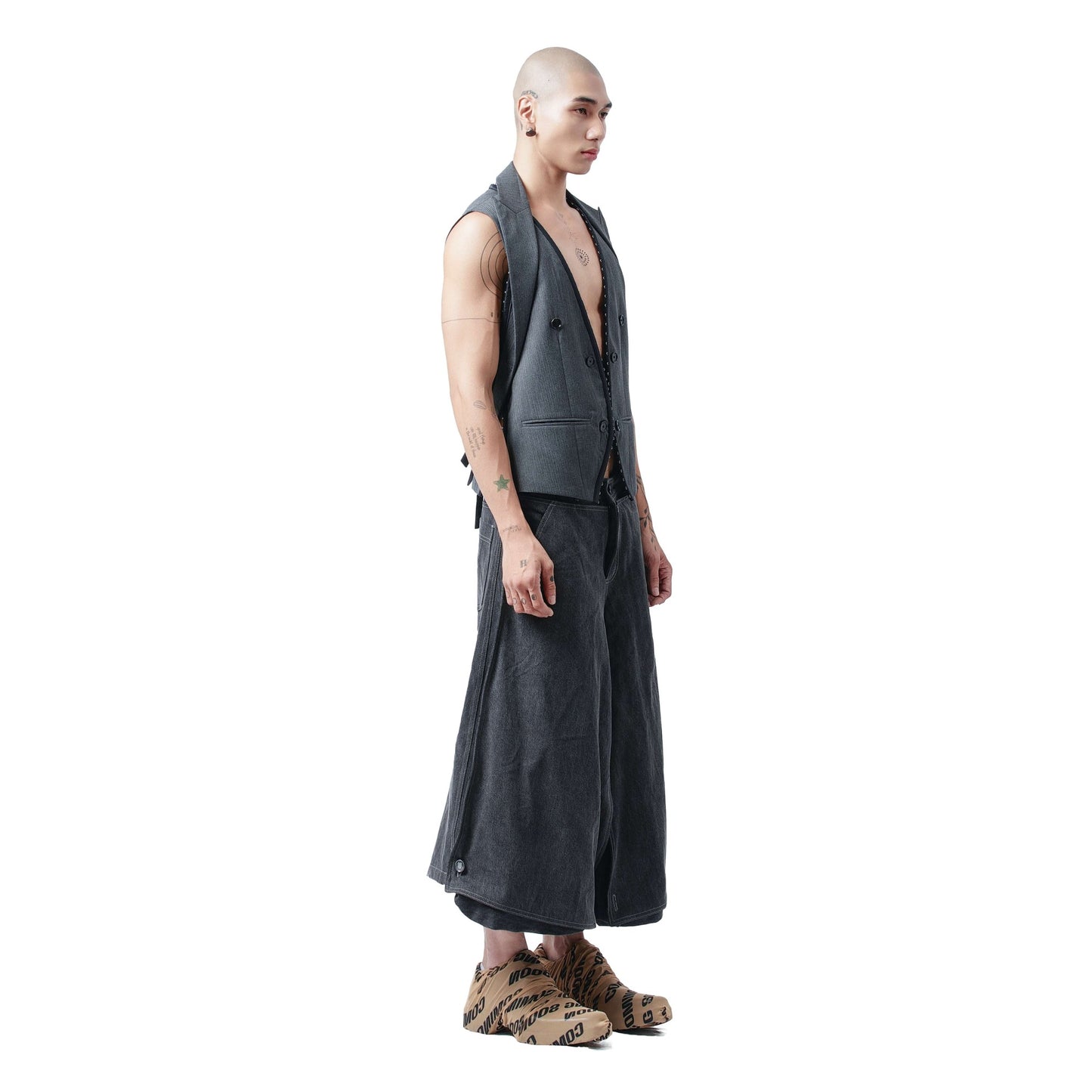 box-short-pants-DUC-STUDIO
