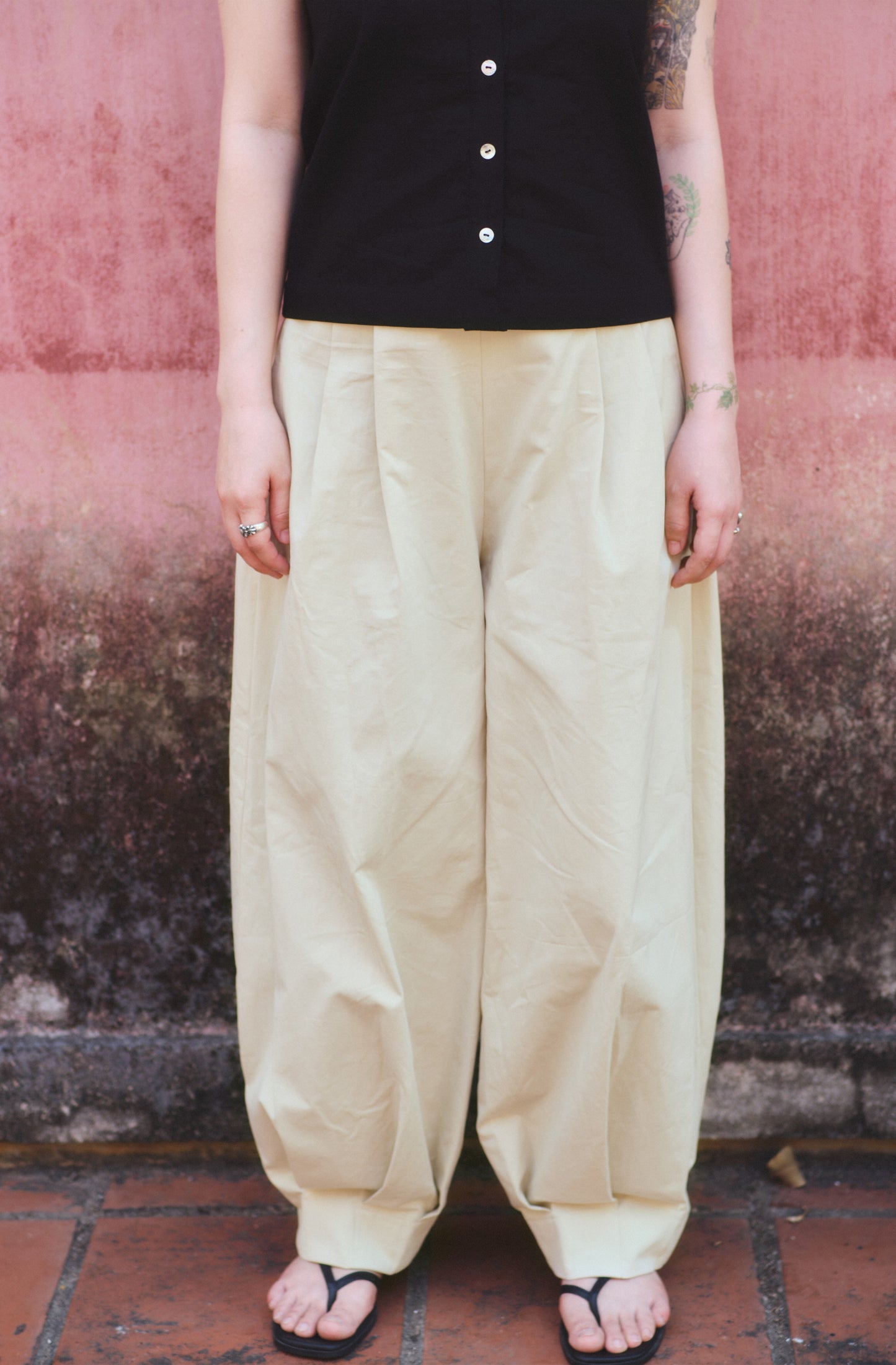 fuchsia-trousers mayne studios astoud