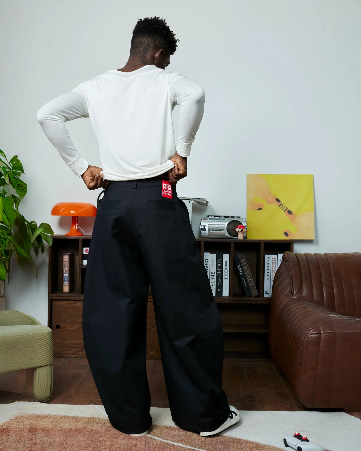 black-khaki-pants push push astoud