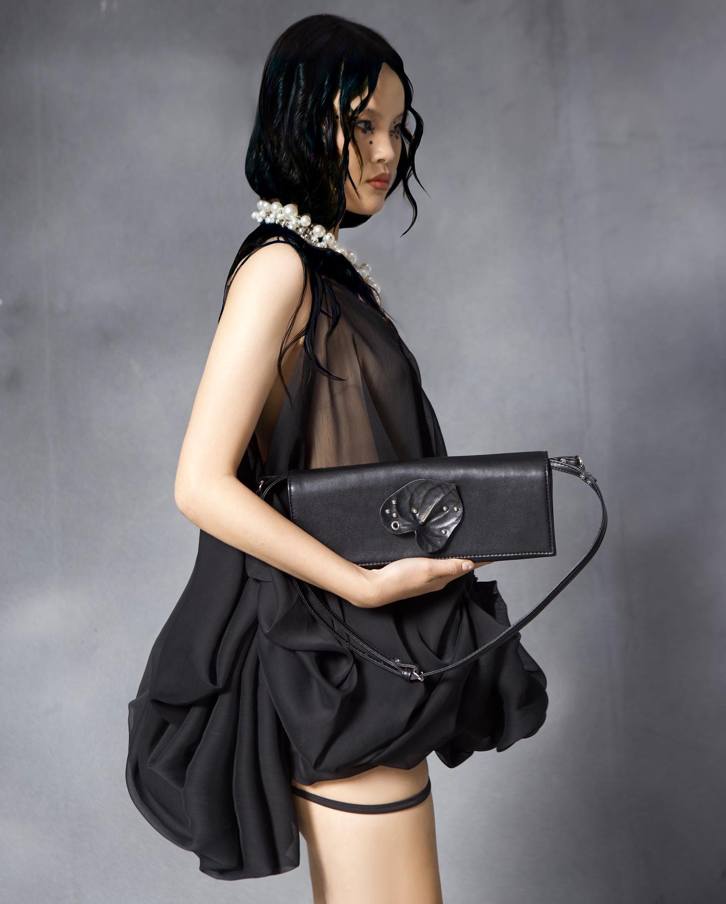 Anthurium Maxi Clutch Bag