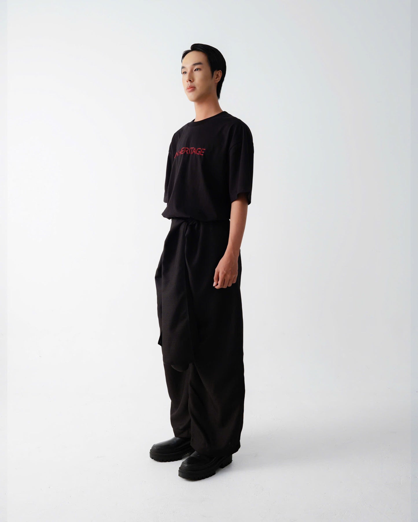 black-an-heritage-t-shirt an heritage astoud
