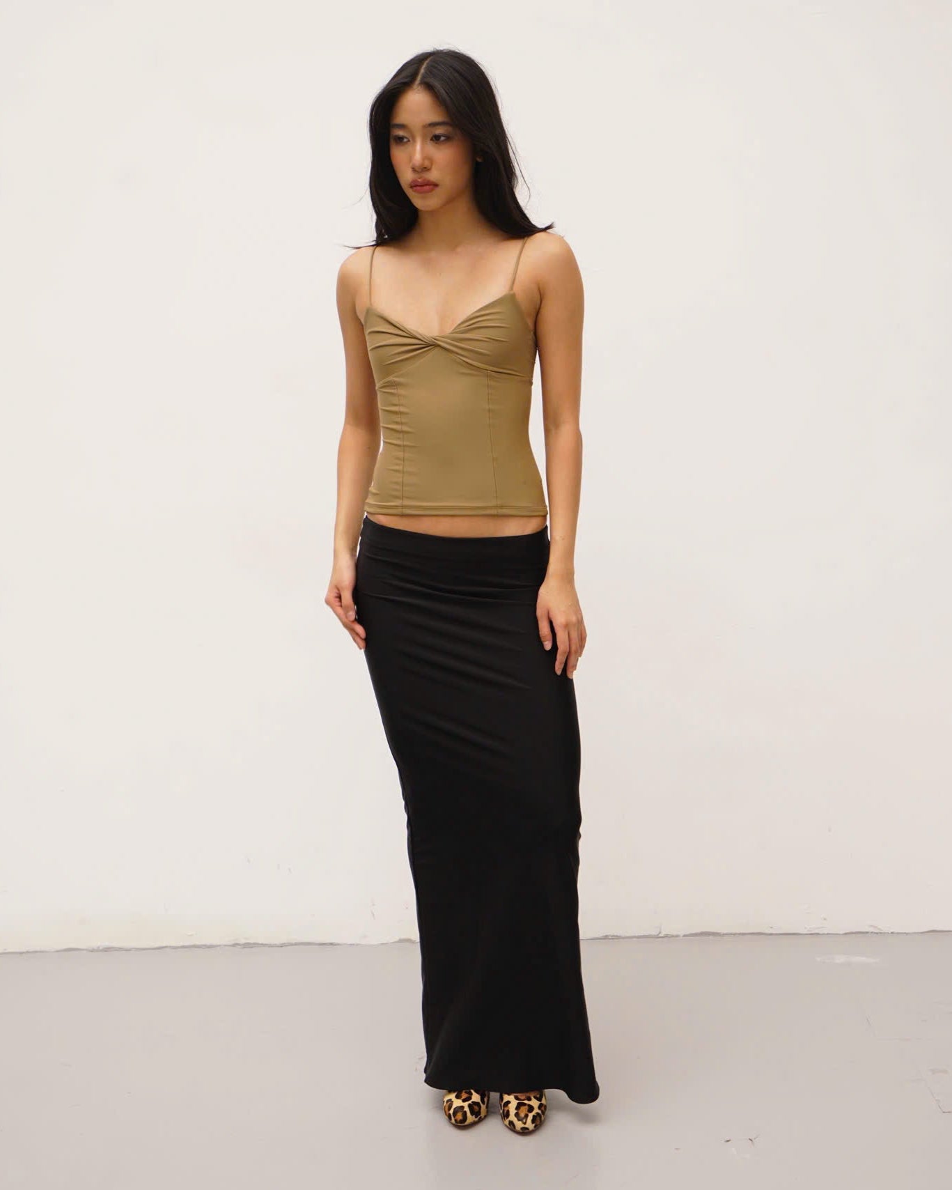 tensil-brown-humble-flutter-top dalya astoud
