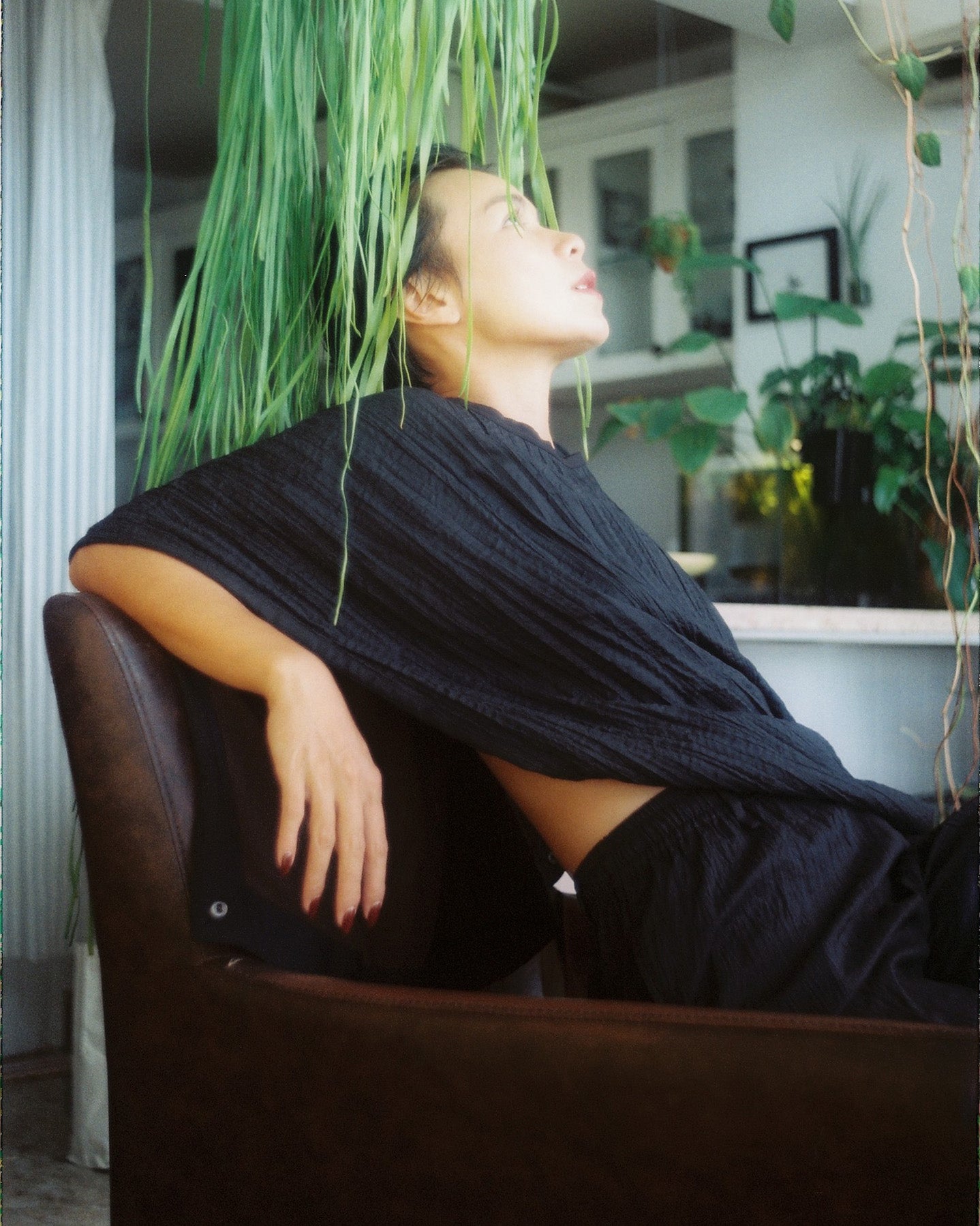 charcoal-lounge-top kimtr astoud