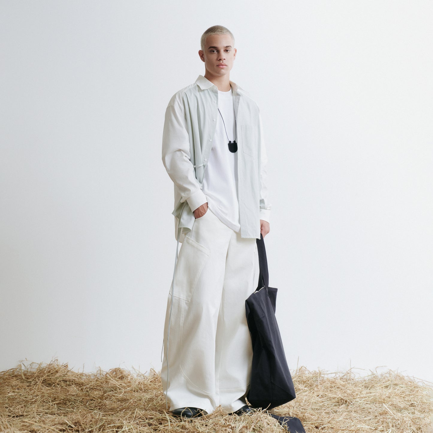 white-riso-oversize-shirt ain astoud