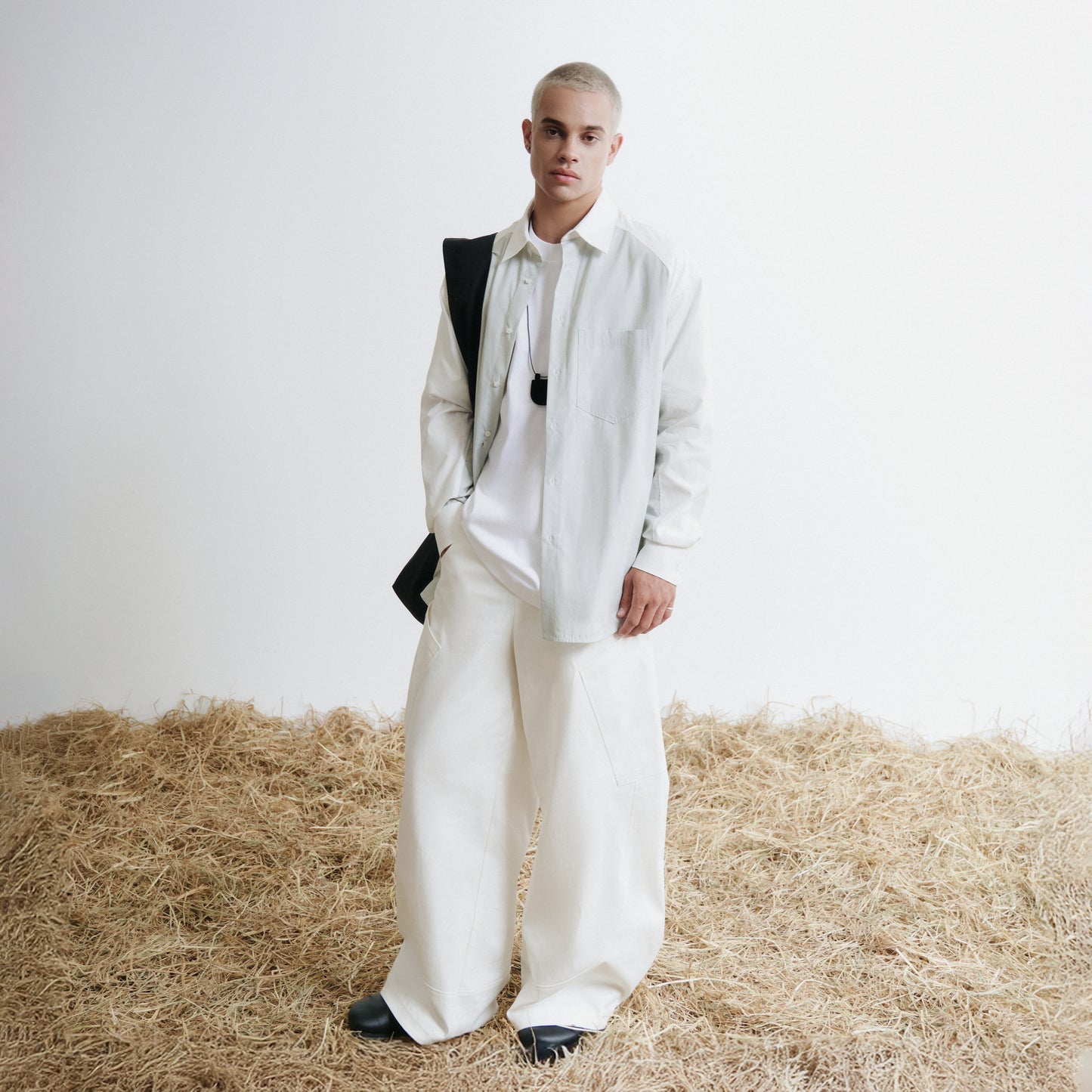 white-riso-oversize-shirt ain astoud