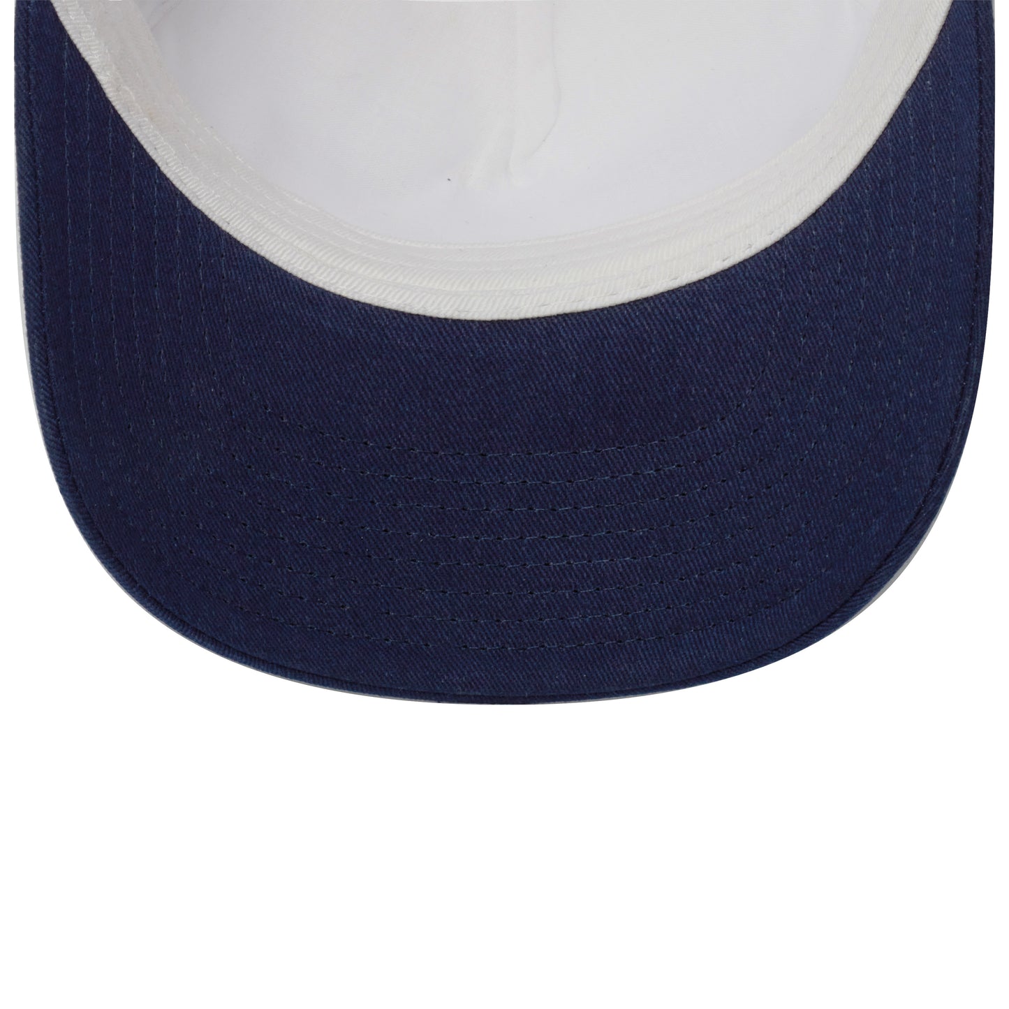 white-navy-whenever-la-trucker-hat whenever atelier astoud