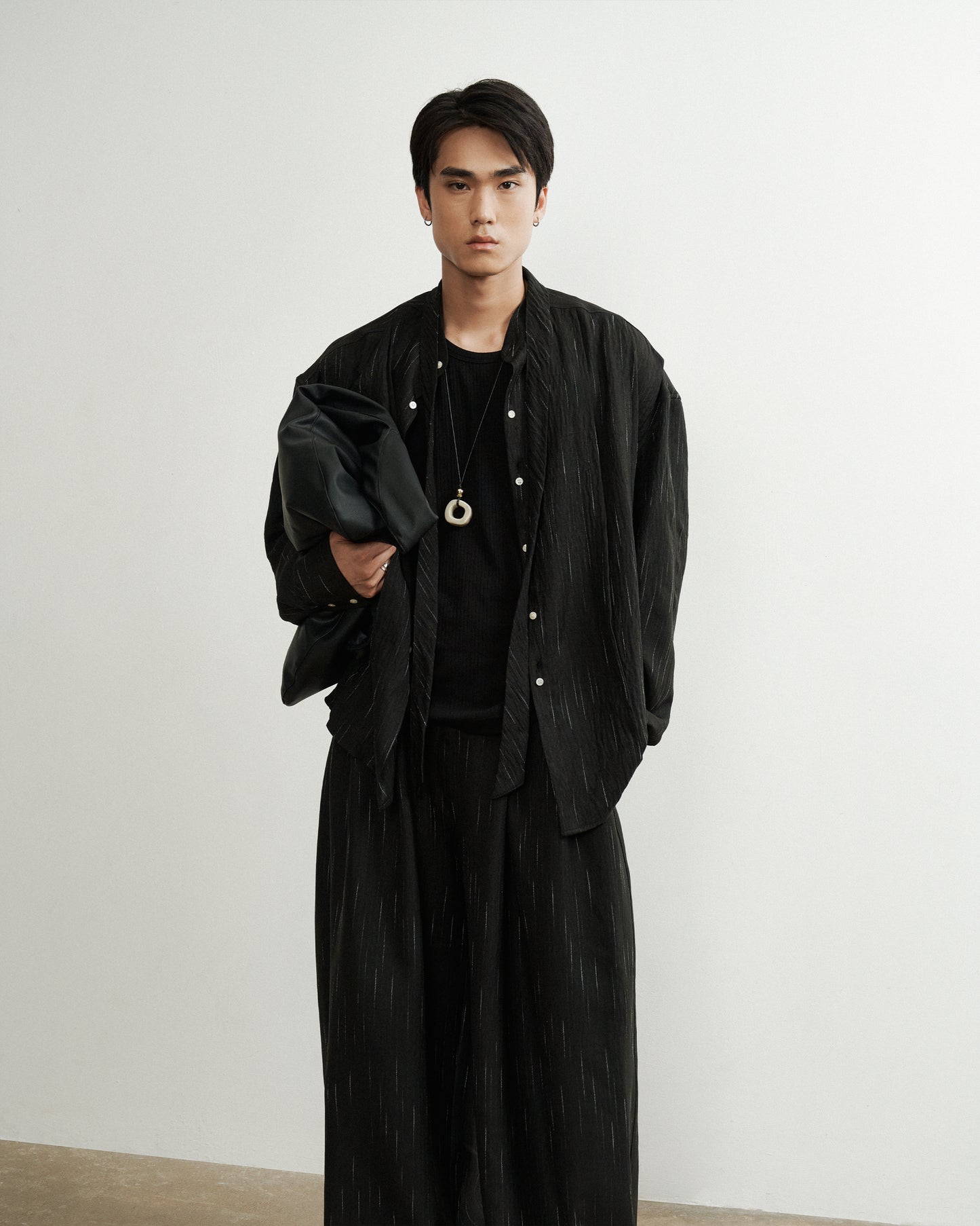 Black Raindrop Shirt AIN Astoud