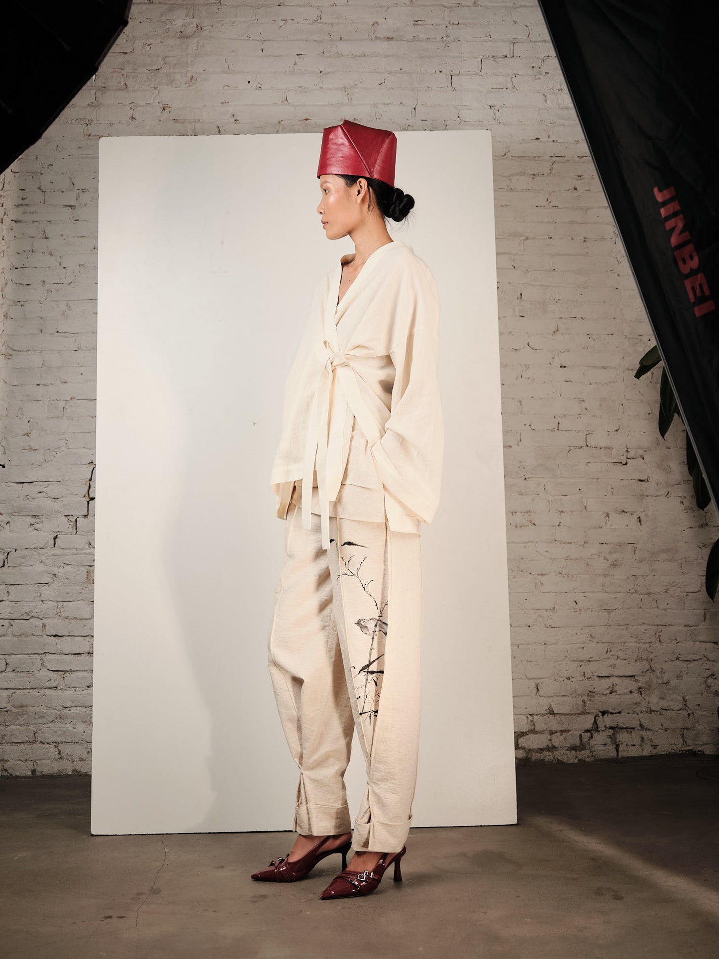 flood-season-linen-coat an heritage astoud