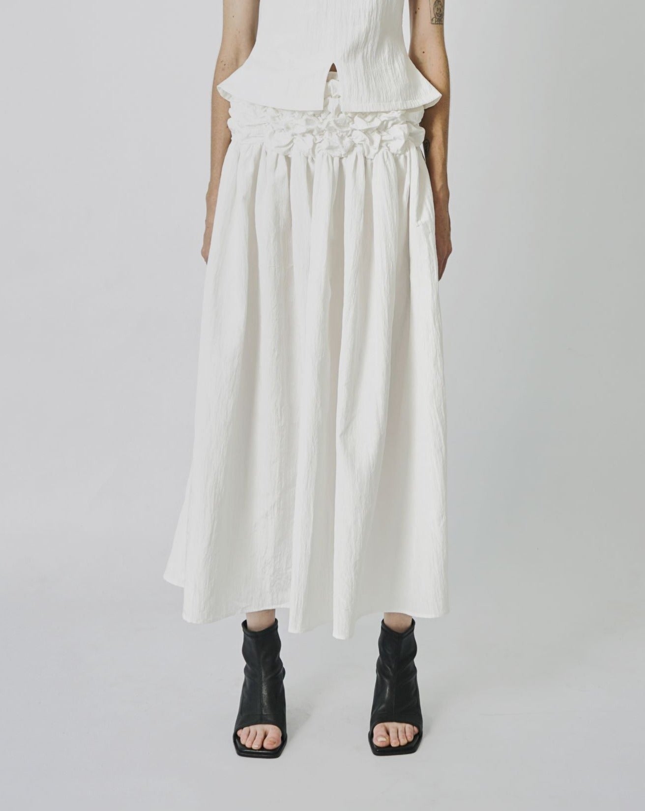 yoko-freesize-skirt-MAYNE STUDIOS