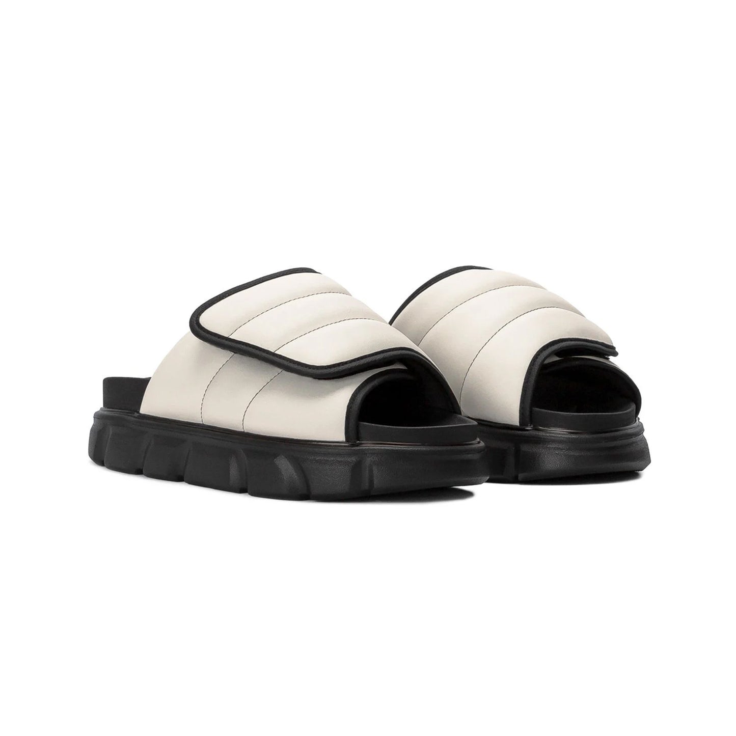 the-larva-wolf-cream-sandals thewolf astoud