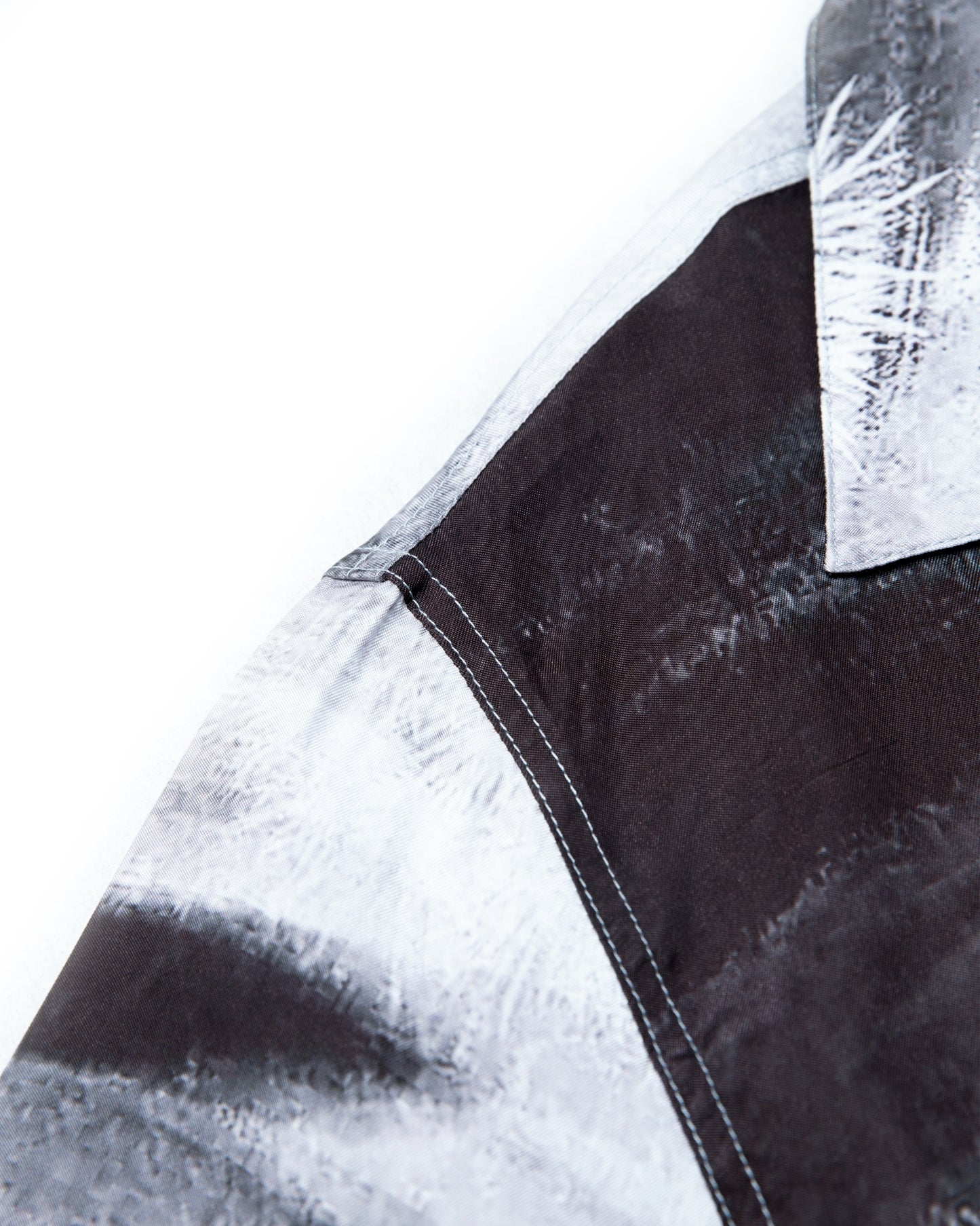 tmprary-bw-cupro-shirt goldie astoud