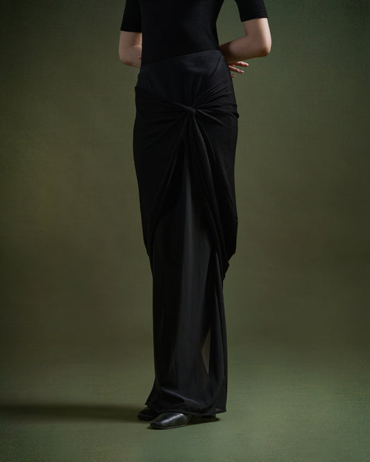 silvia-misella-twisted-skirt kimtr astoud
