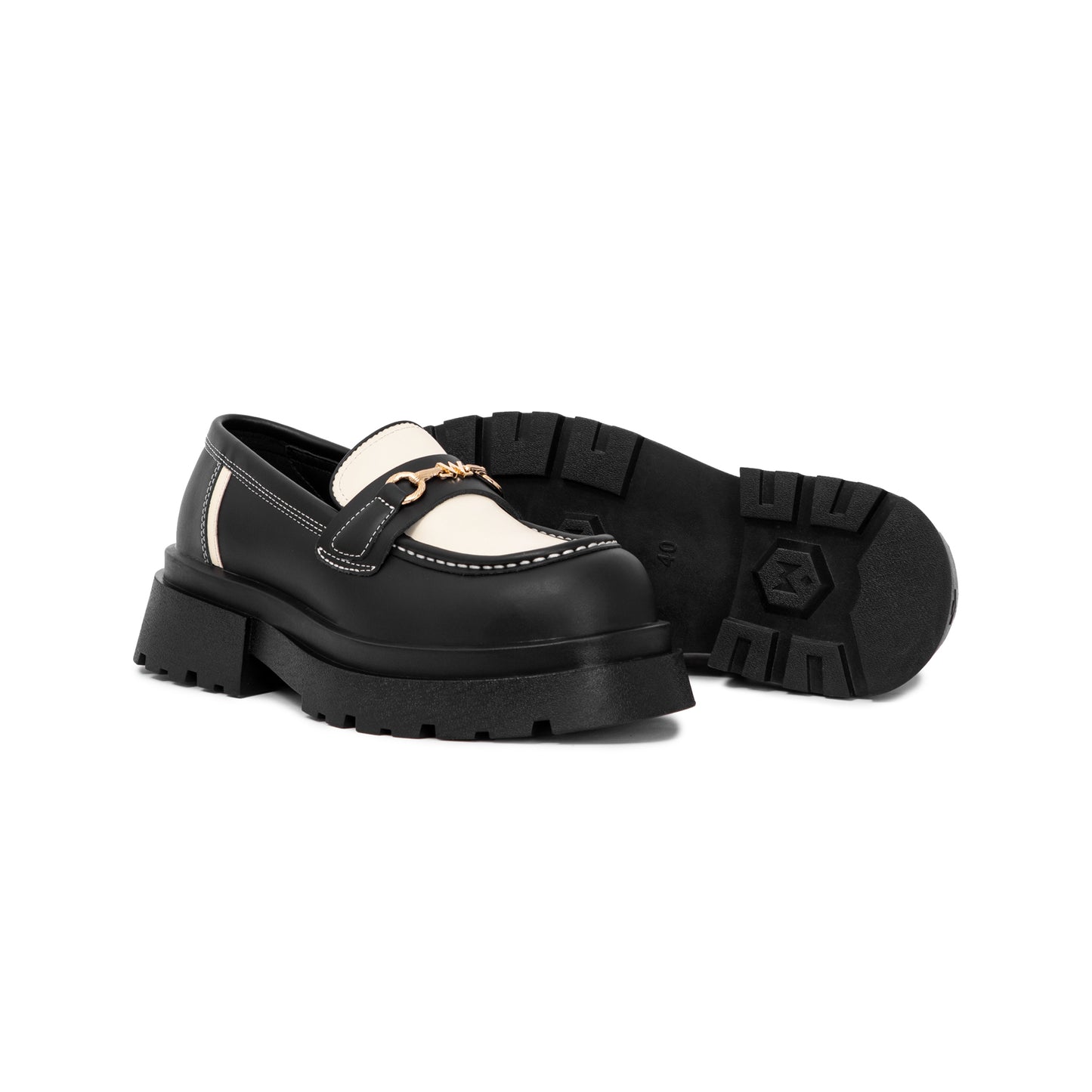 the-chunky-wolf-ss24-black-offwhite-loafer thewolf astoud