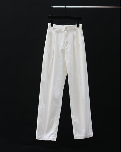 white-tuck-tapered-pants-ain-astoud