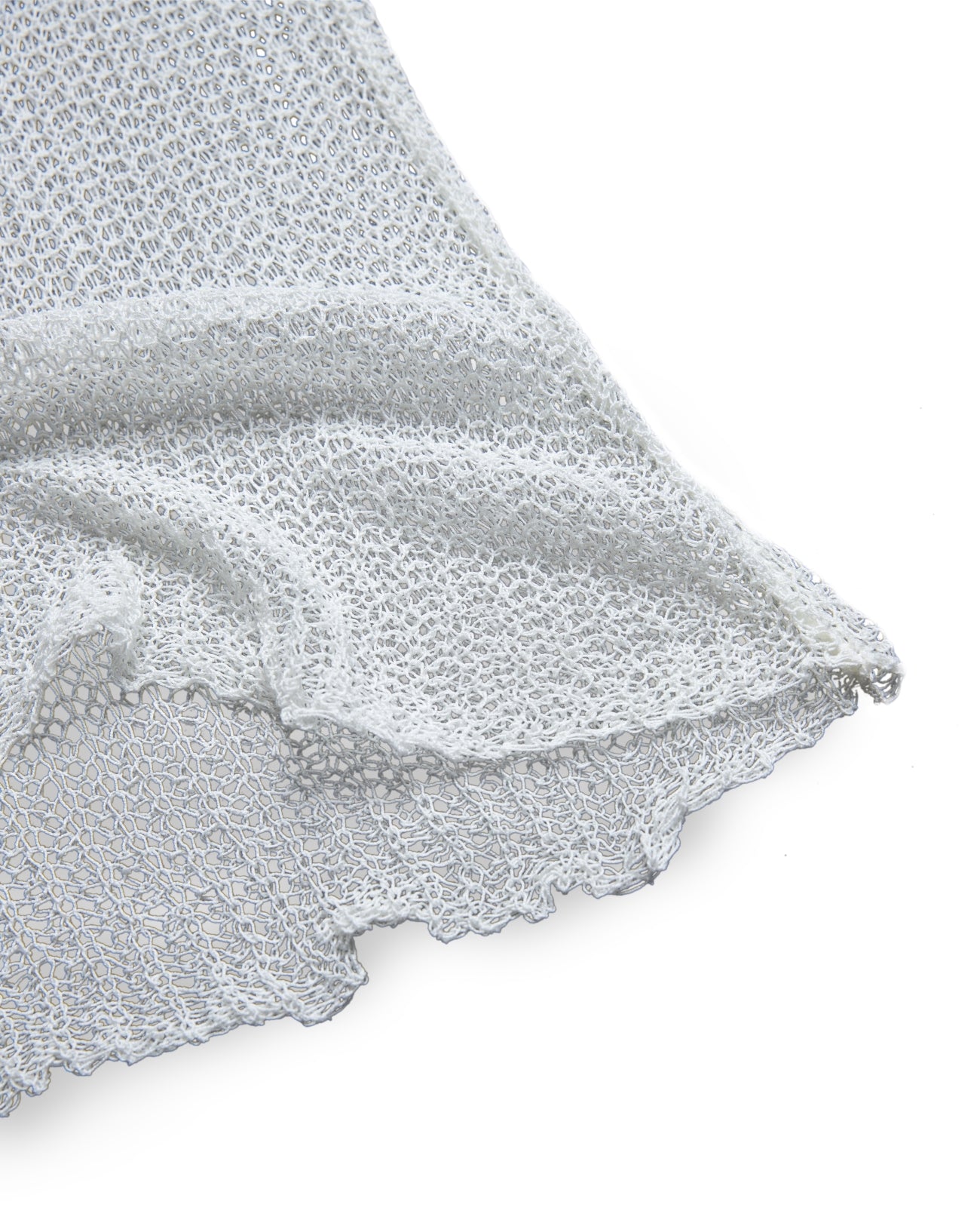 tmprary-mesh-white-hoodie astoud goldie