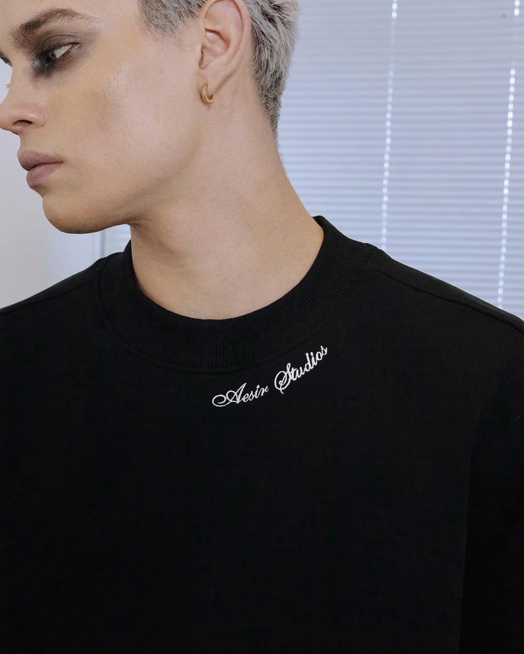 ssss-men-black-signature-balloon-t-shirt aesir astoud
