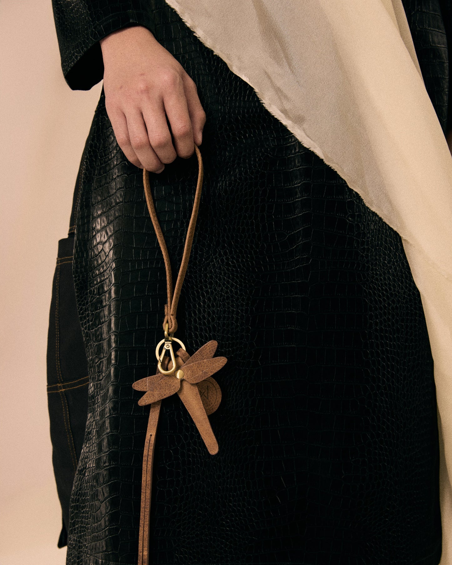 Chapeau conique en feuilles de palmier à plumes Miệt Vườn