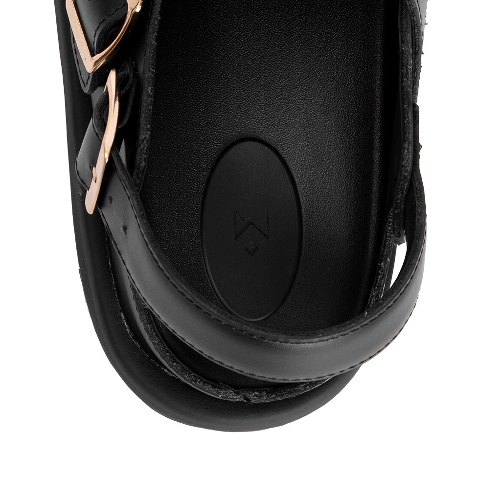 the-wolf-black-low-clog-sandals thewolf astoud