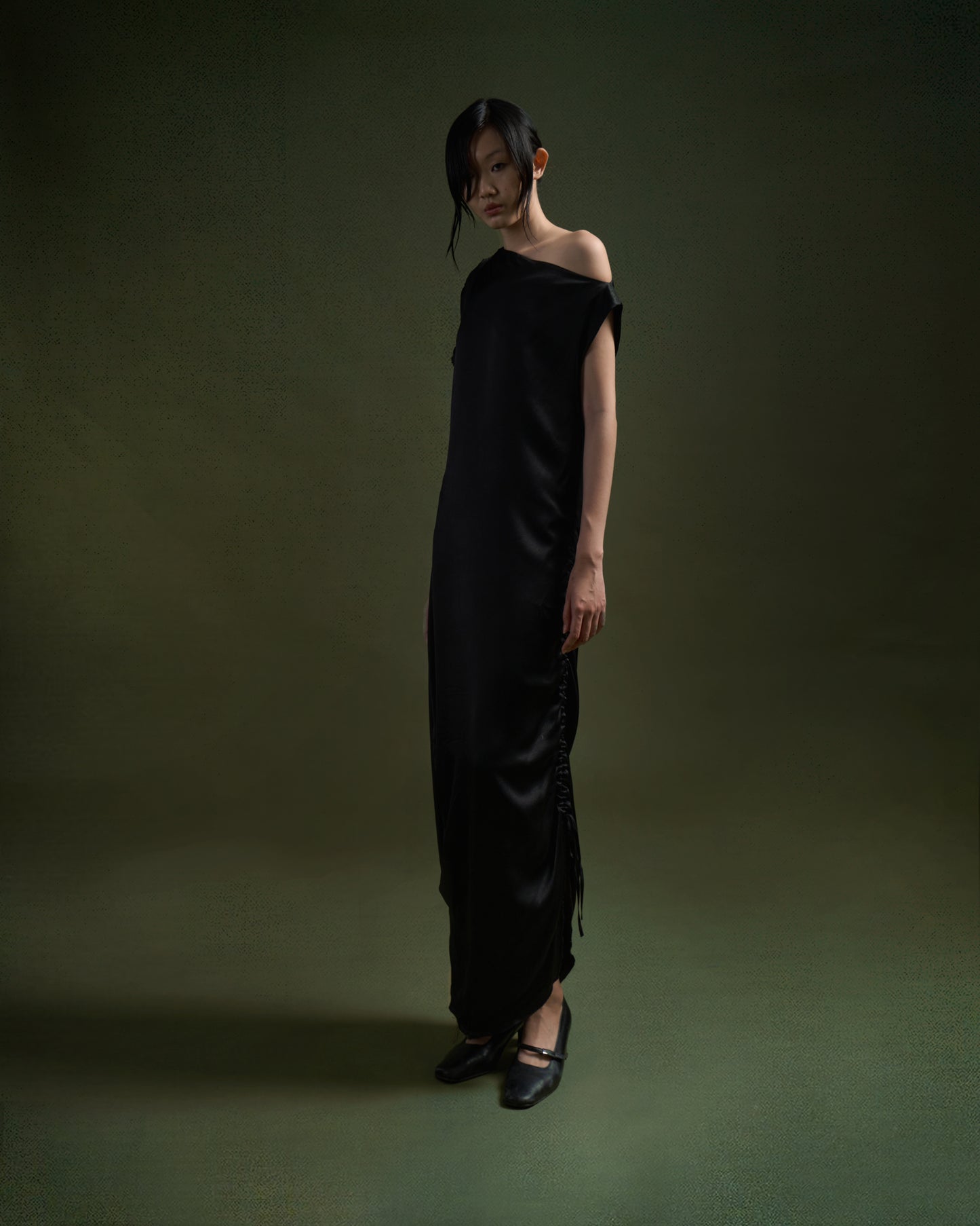 black-plum-rutched-silk-dress kimtr astoud