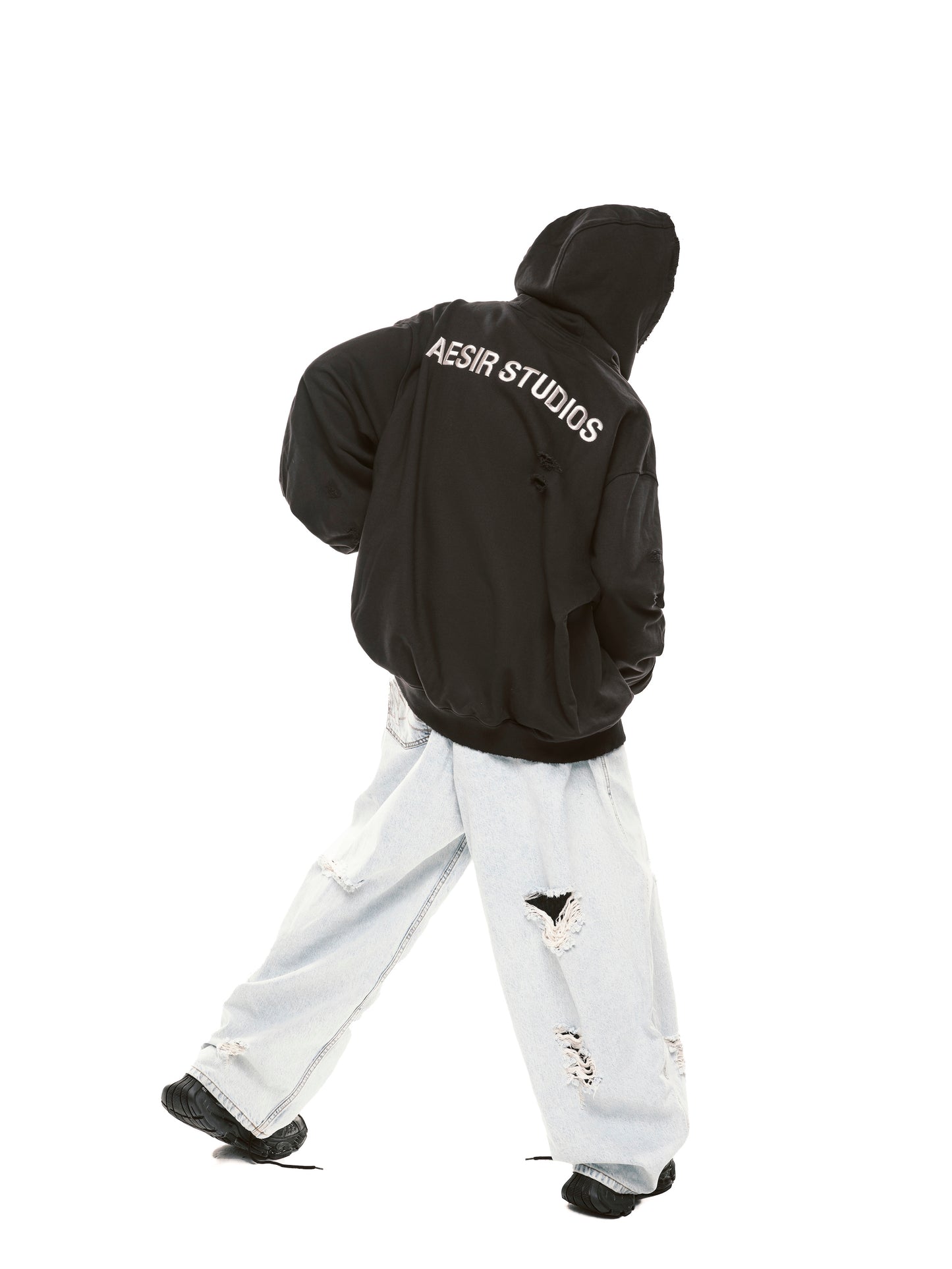 ssss-unisex-black-logo-embroidery-hoodie aesir astoud