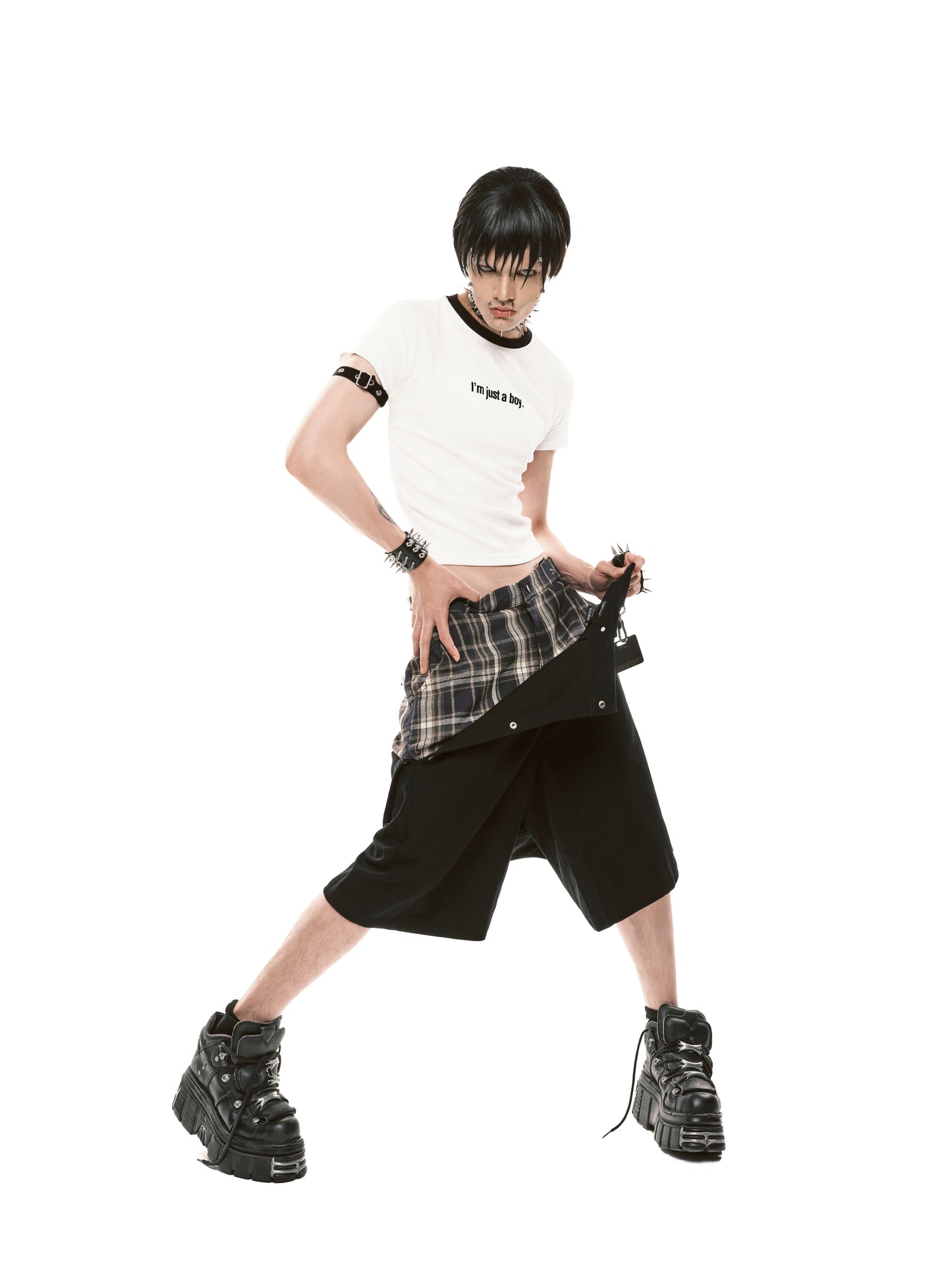 ssss-men-black-fracture-layer-shorts aesir astoud