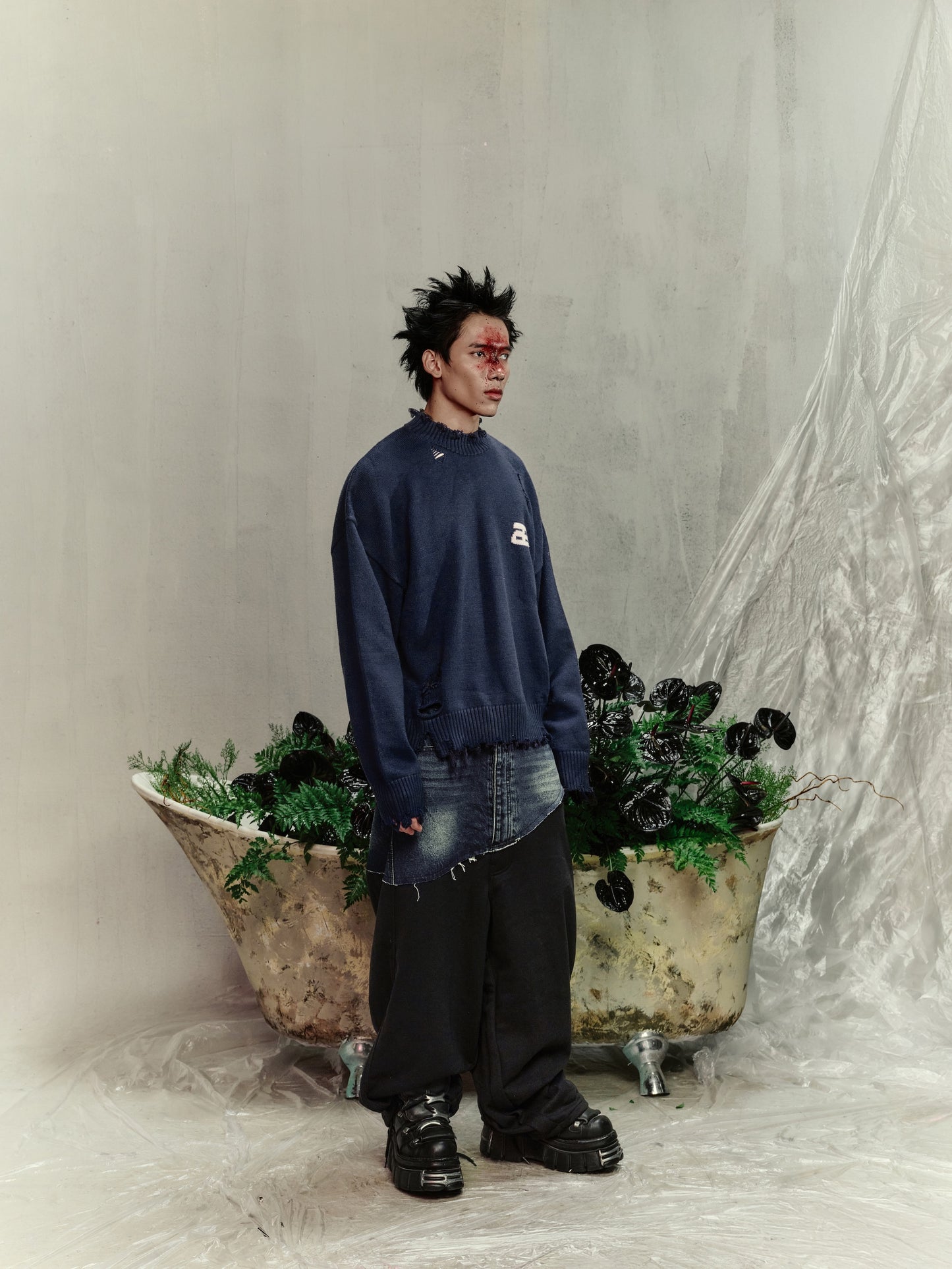 sanctum-cut-off-pants aesir astoud