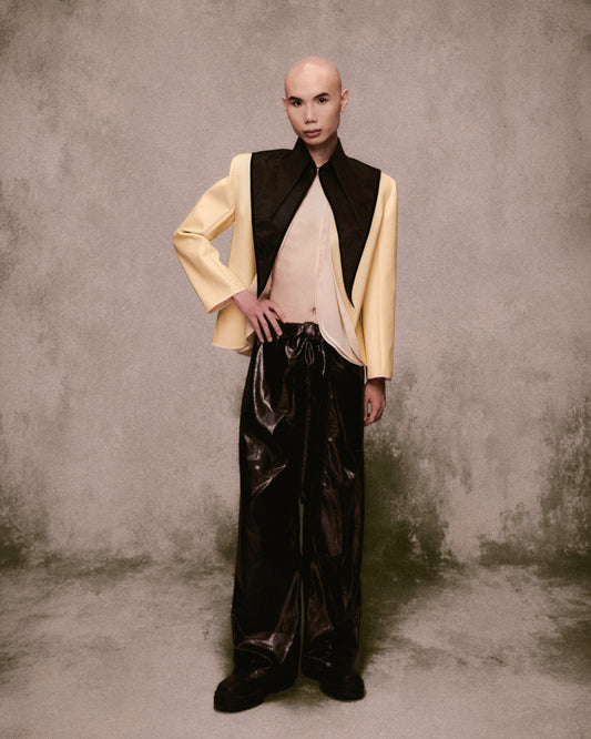 Hạm Đạm Leather Blazer AN HERITAGE ASTOUD