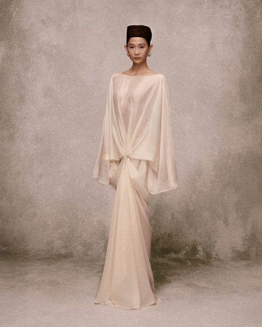 Perle de l’Orient Chiffon Gown AN HERITAGE ASTOUD