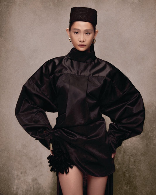 Black Tự Do Tafta Shirt
