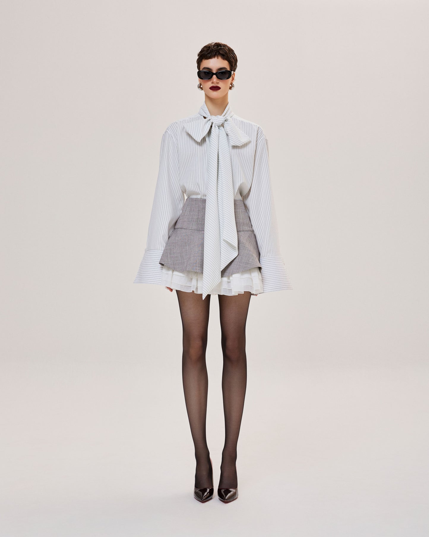 bow-tie-shirt-white astoud caostu