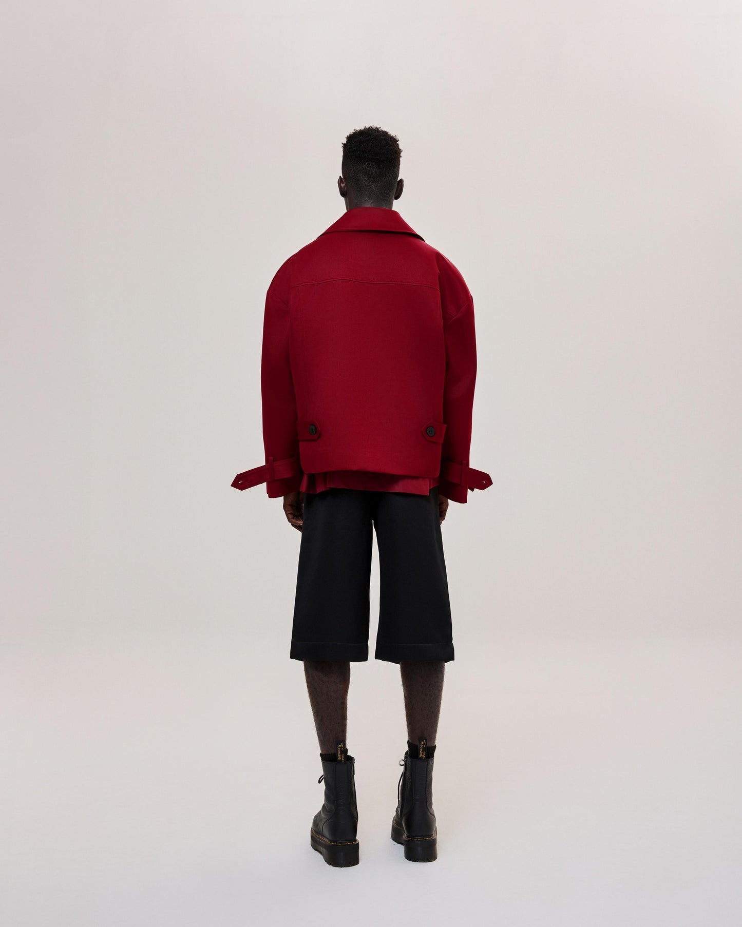 short-pleased-pants-black astoud caostu