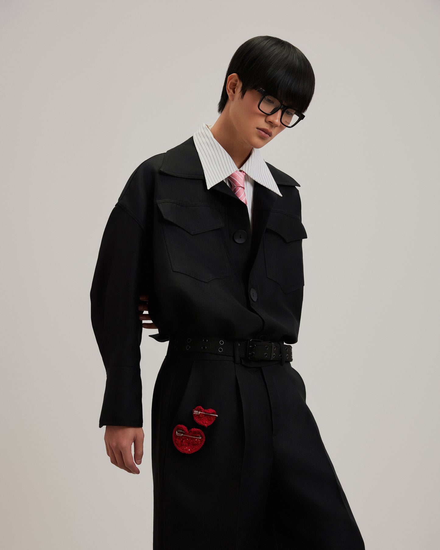 black-florist-shirt caostu astoud