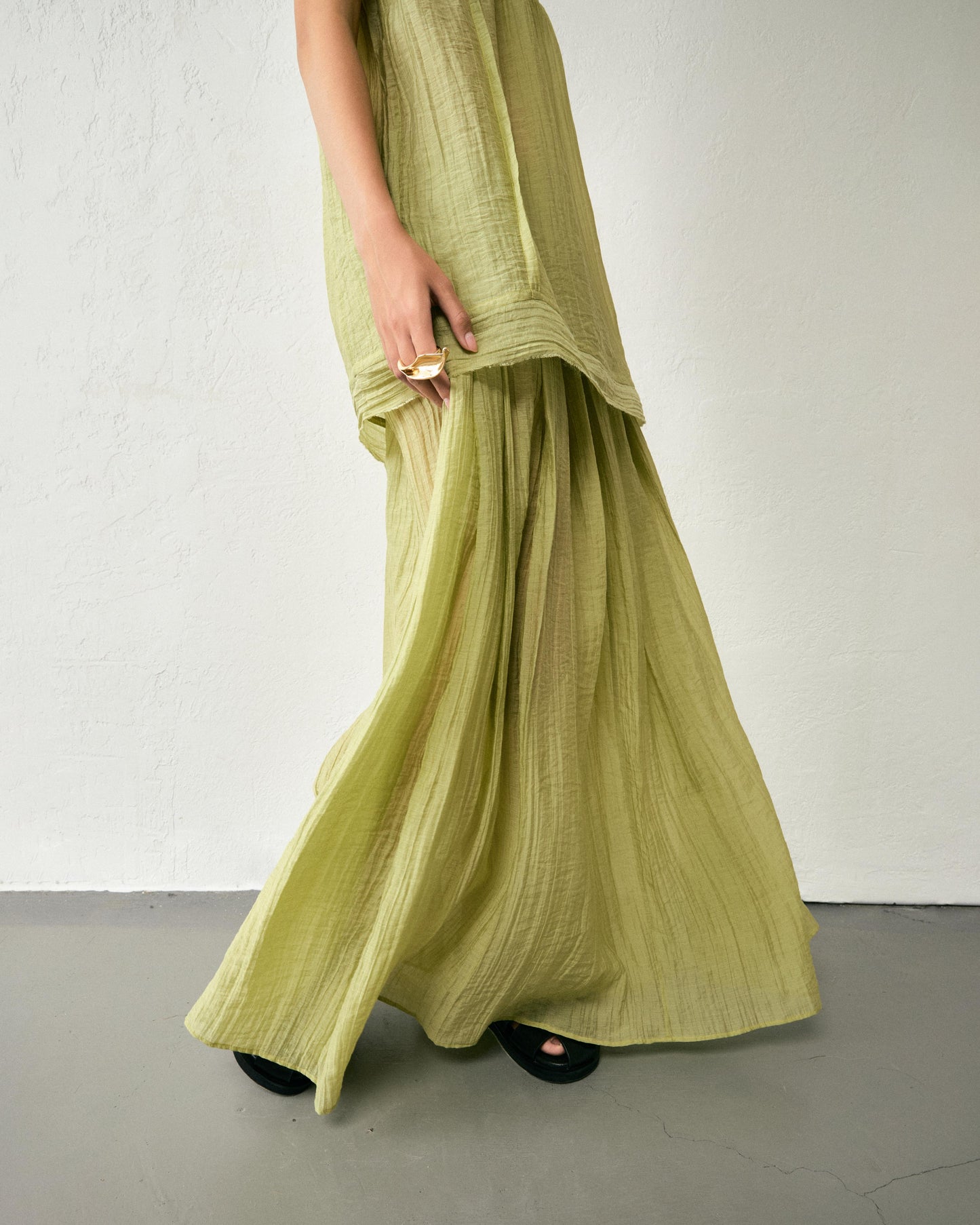 nhị-truc-xanh-cốm-skirt thome astoud