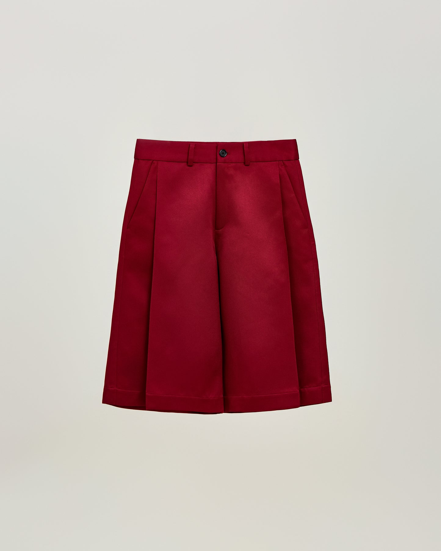 short-pleased-pants-red astoud caostu