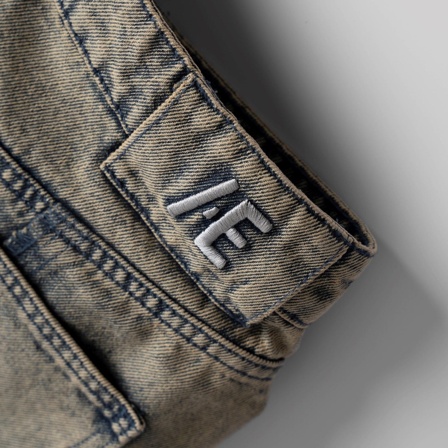 twist-jeans-AESIR