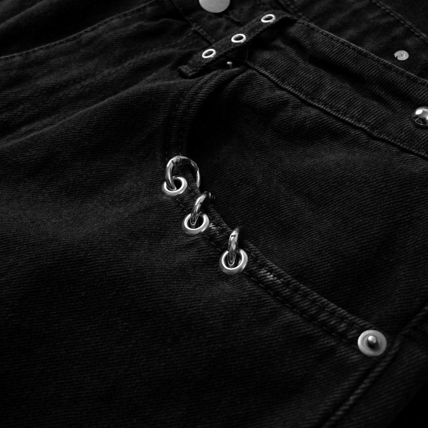 piercing-jeans-AESIR
