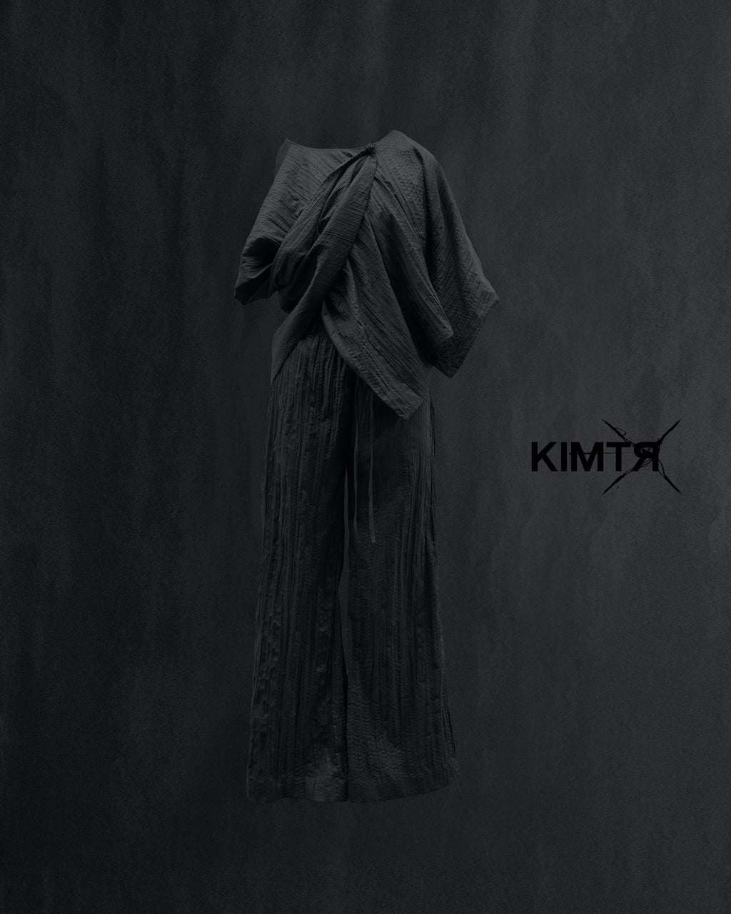 charcoal-lounge-top kimtr astoud
