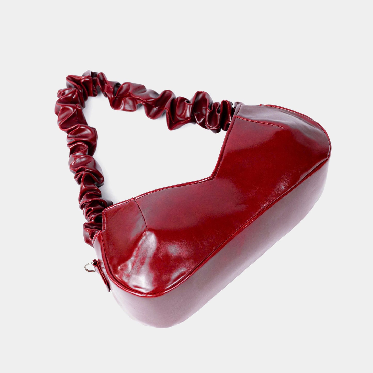 red-bra-bag arya astoud